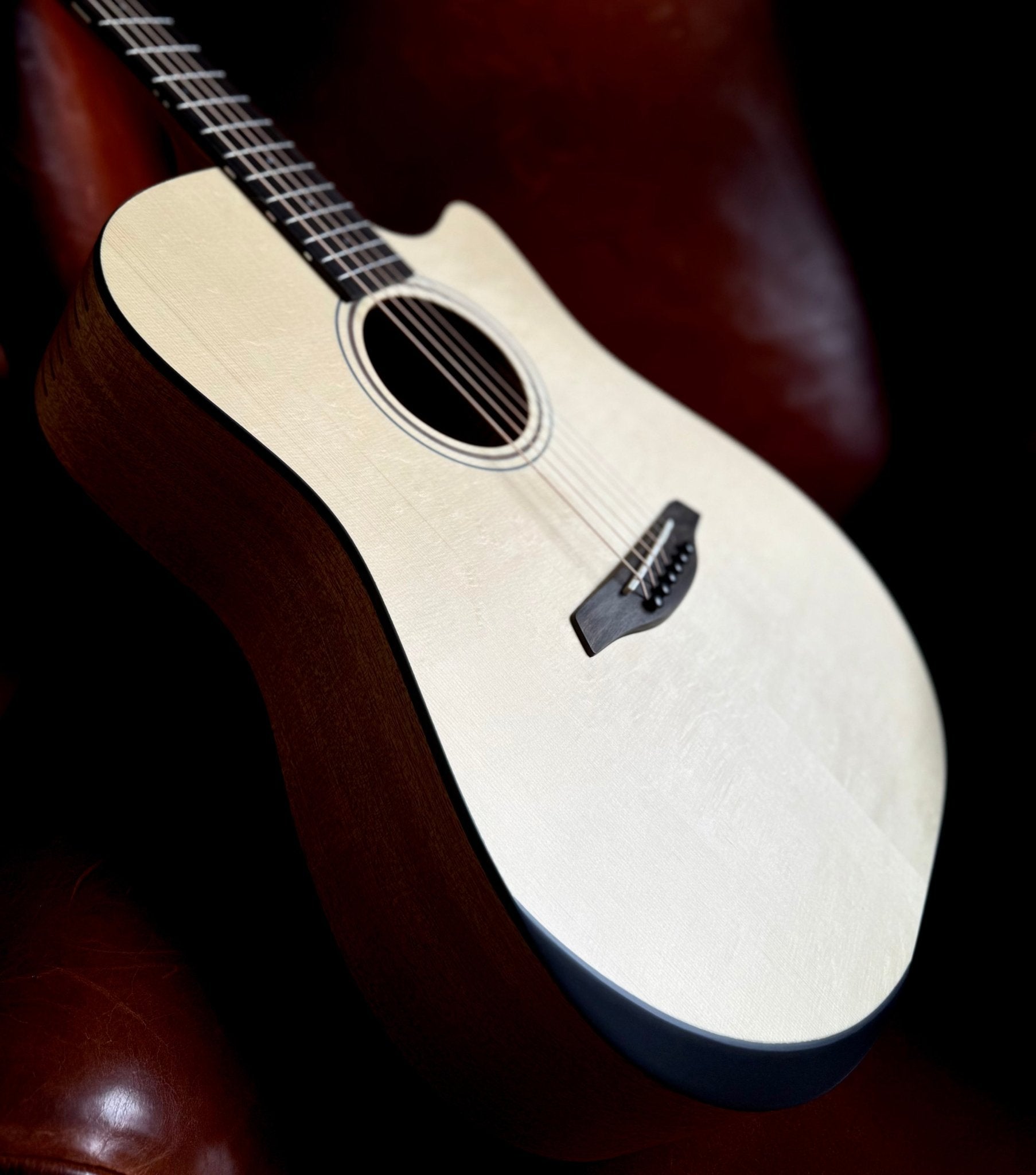 Furch Blue Performance Dc - CMa EAS - VTC - Richards Guitars Of Stratford Upon Avon
