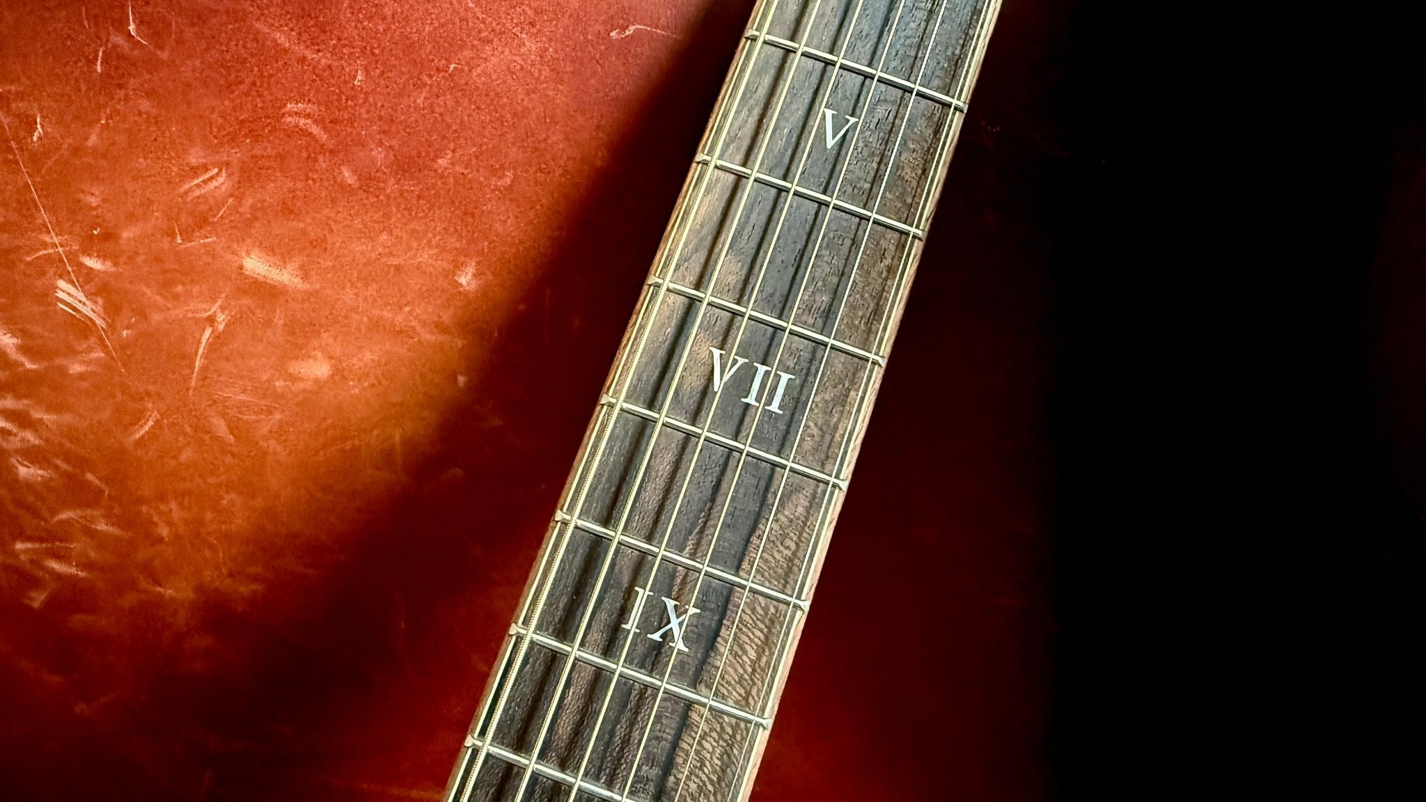 Furch Red Deluxe Gc SR with Duo Bevel Master Grade Spruce/Rosewood (2025 CNR Active Upgrade Model) - Richards Guitars Of Stratford Upon Avon