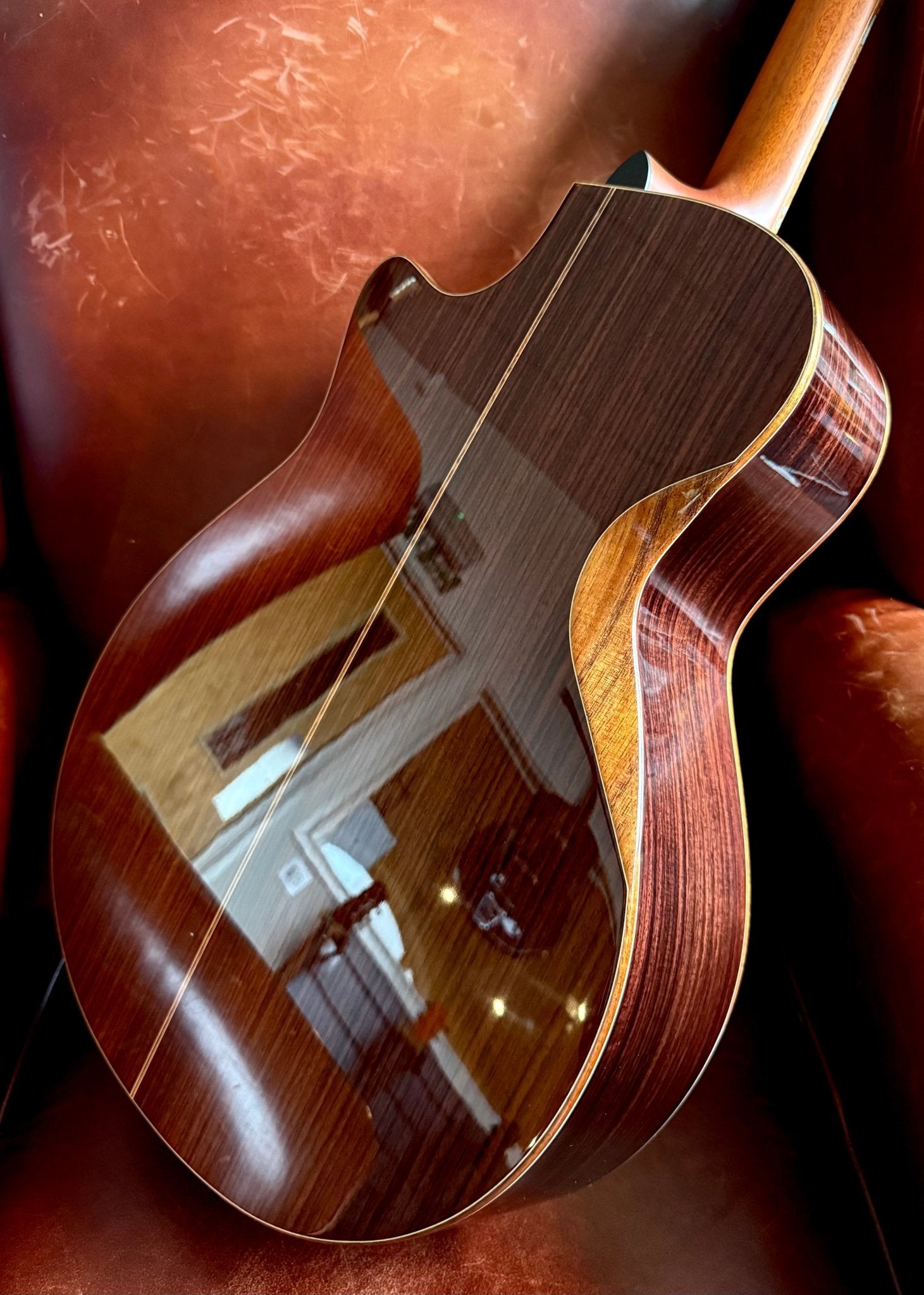 Furch Red Deluxe Gc SR with Duo Bevel Master Grade Spruce/Rosewood (2025 CNR Active Upgrade Model) - Richards Guitars Of Stratford Upon Avon