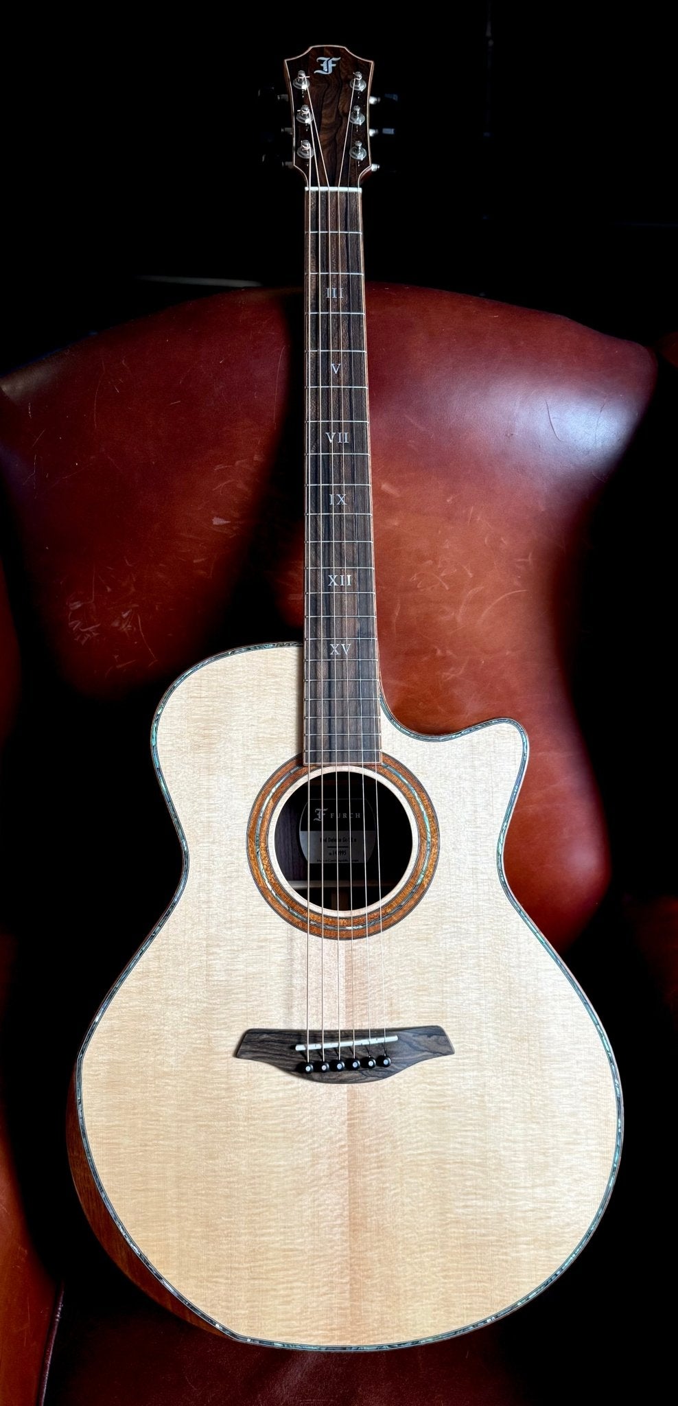Furch Red Deluxe Gc SR with Duo Bevel Master Grade Spruce/Rosewood (2026 CNR Active Upgrade Model) - Richards Guitars Of Stratford Upon Avon