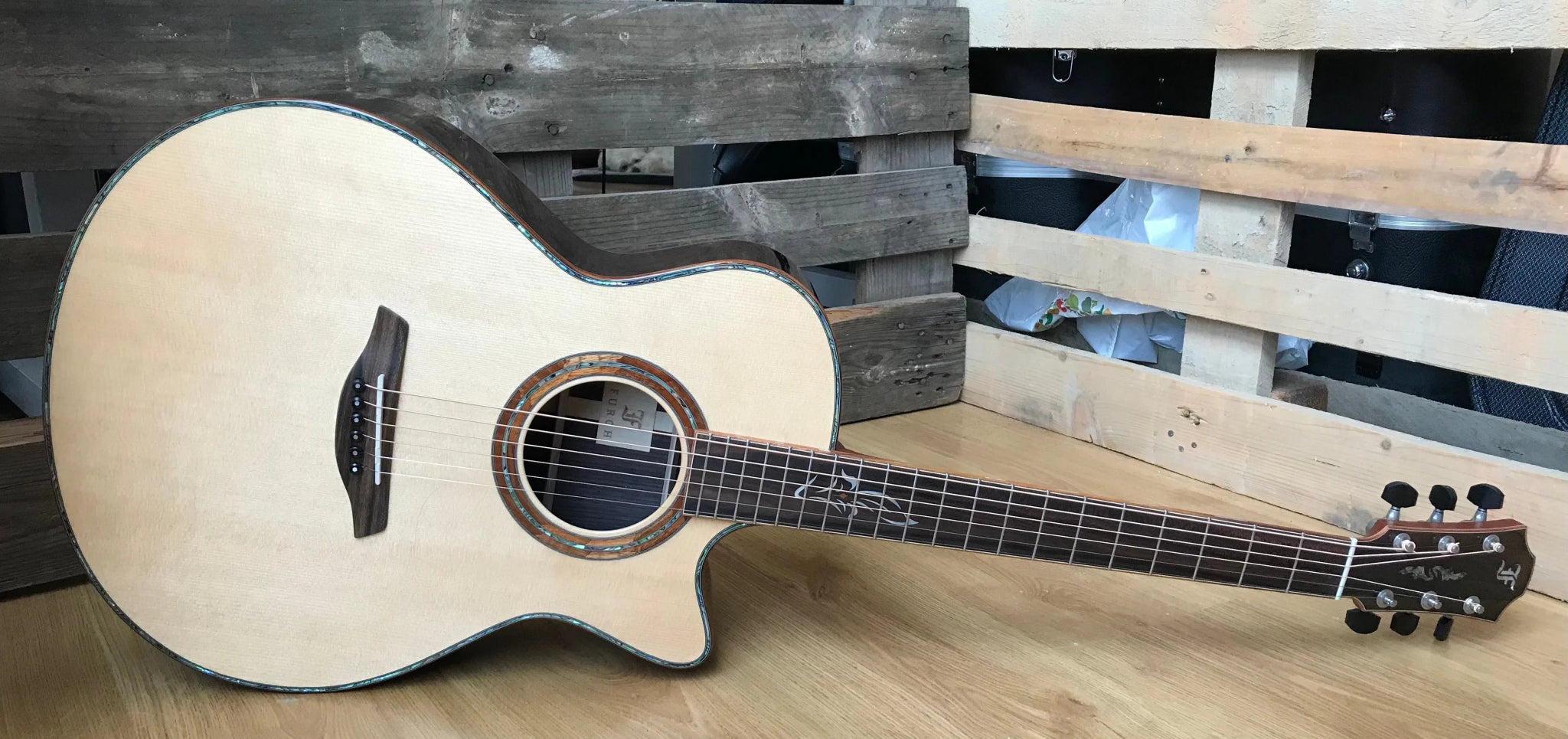 Furch Red Gc - SR Grand Auditorium (cutaway) Acoustic Guitar. (2025 CNR Active Upgrade Model) - Richards Guitars Of Stratford Upon Avon