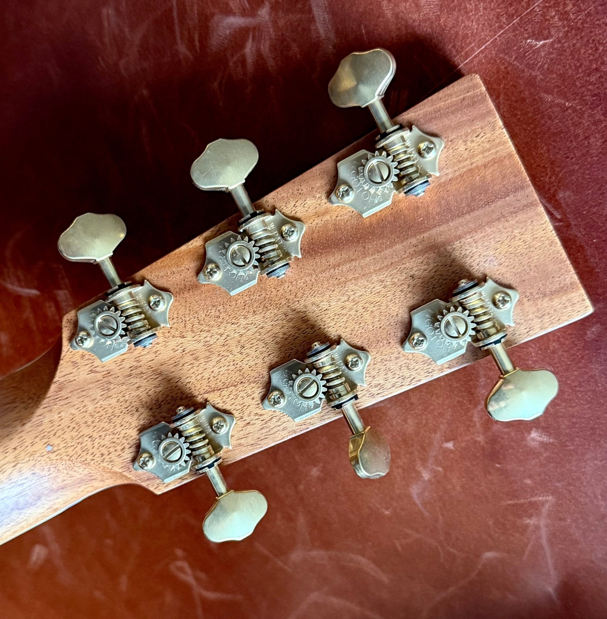 Furch Vintage 2 D - SM Dreadnought model Acoustic Guitar (2025 CNR Active Upgrade Model) - Richards Guitars Of Stratford Upon Avon