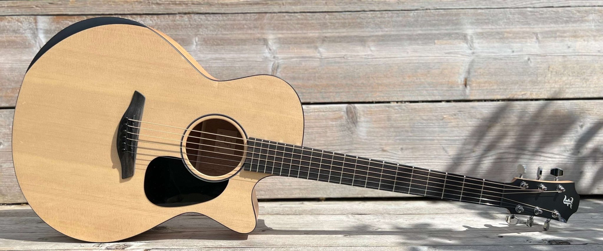 Furch Violet Deluxe Gc EM Engelmann Spruce Deluxe Acoustic Guitar (2025 CNR Active Upgrade Model) - Richards Guitars Of Stratford Upon Avon