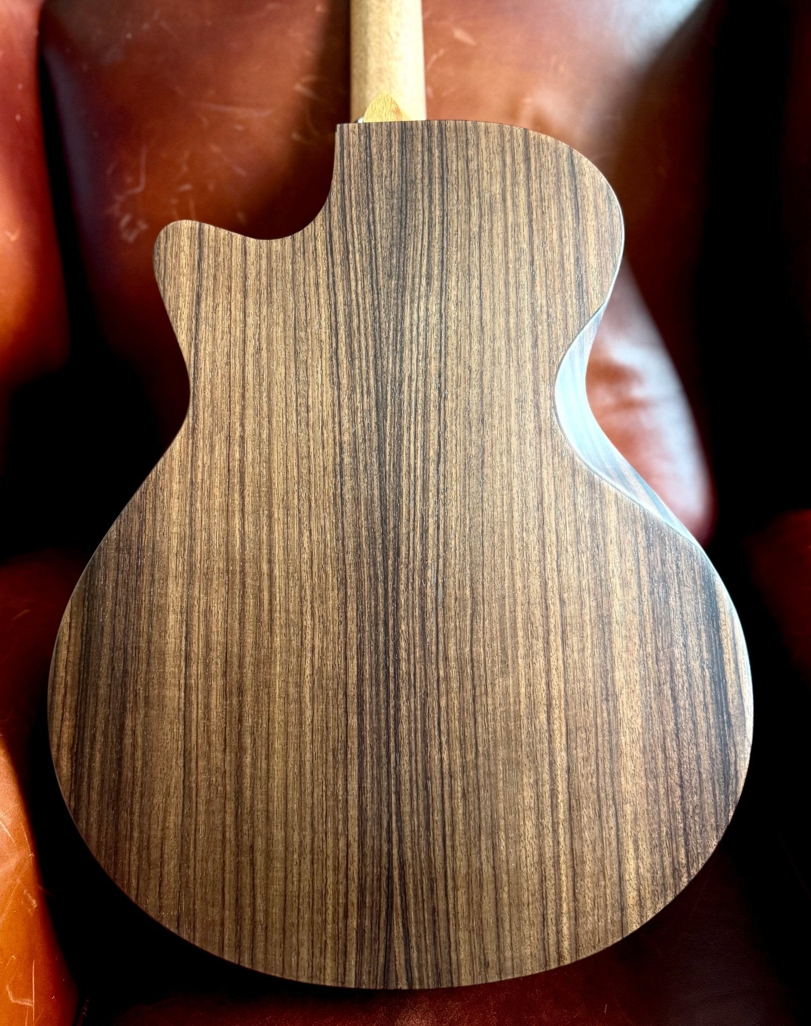Furch Violet Deluxe Gc ER Deluxe Engelmann Spruce With Rosewood Back & Sides Acoustic Guitar (2025 CNR Active Upgrade Model) - Richards Guitars Of Stratford Upon Avon