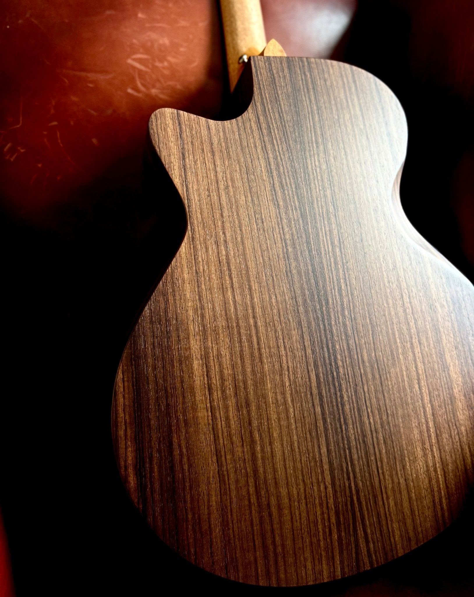 Furch Violet Deluxe Gc ER Deluxe Engelmann Spruce With Rosewood Back & Sides Acoustic Guitar (2025 CNR Active Upgrade Model) - Richards Guitars Of Stratford Upon Avon