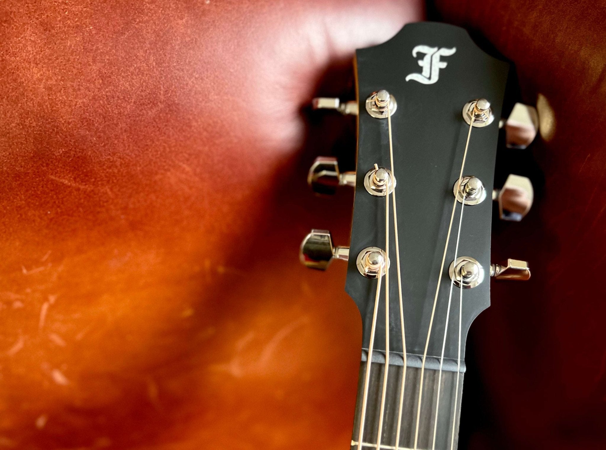 Furch Violet Deluxe Gc ER Deluxe Engelmann Spruce With Rosewood Back & Sides Acoustic Guitar (2025 CNR Active Upgrade Model) - Richards Guitars Of Stratford Upon Avon