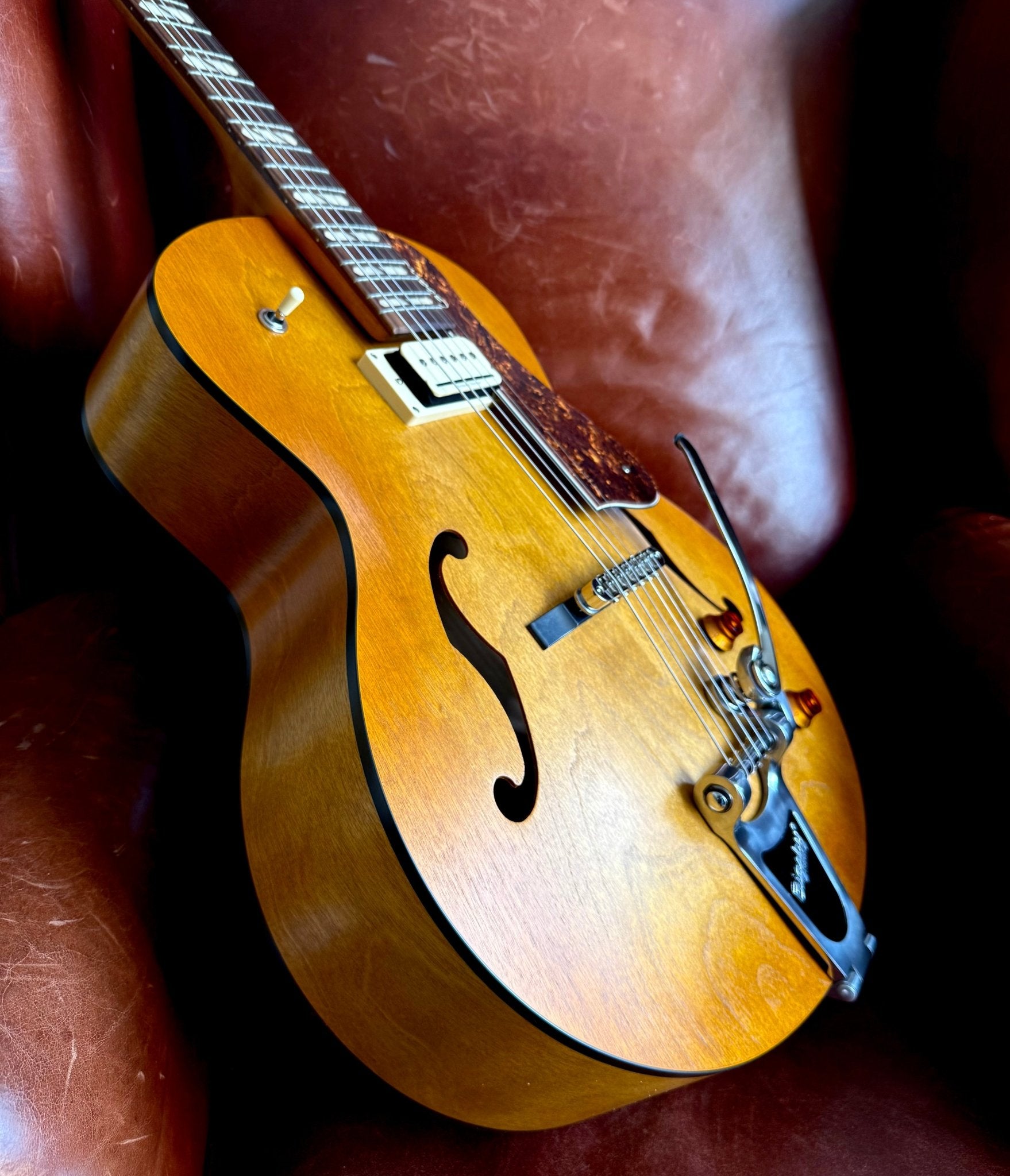 Godin 5th Avenue Jumbo P - Rail Semi - Acoustic Guitar ~ Harvest Gold - Richards Guitars Of Stratford Upon Avon