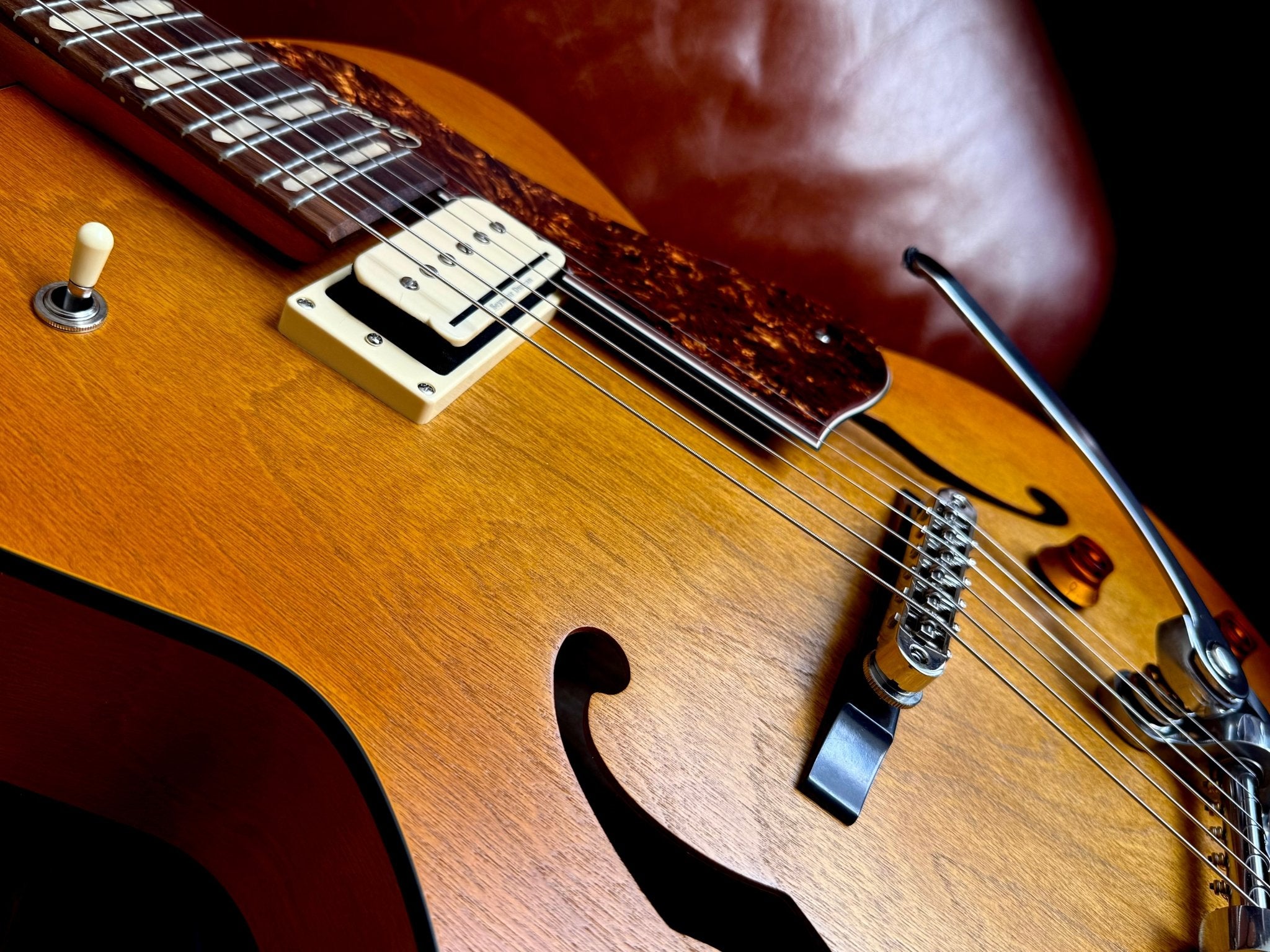 Godin 5th Avenue Jumbo P - Rail Semi - Acoustic Guitar ~ Harvest Gold - Richards Guitars Of Stratford Upon Avon