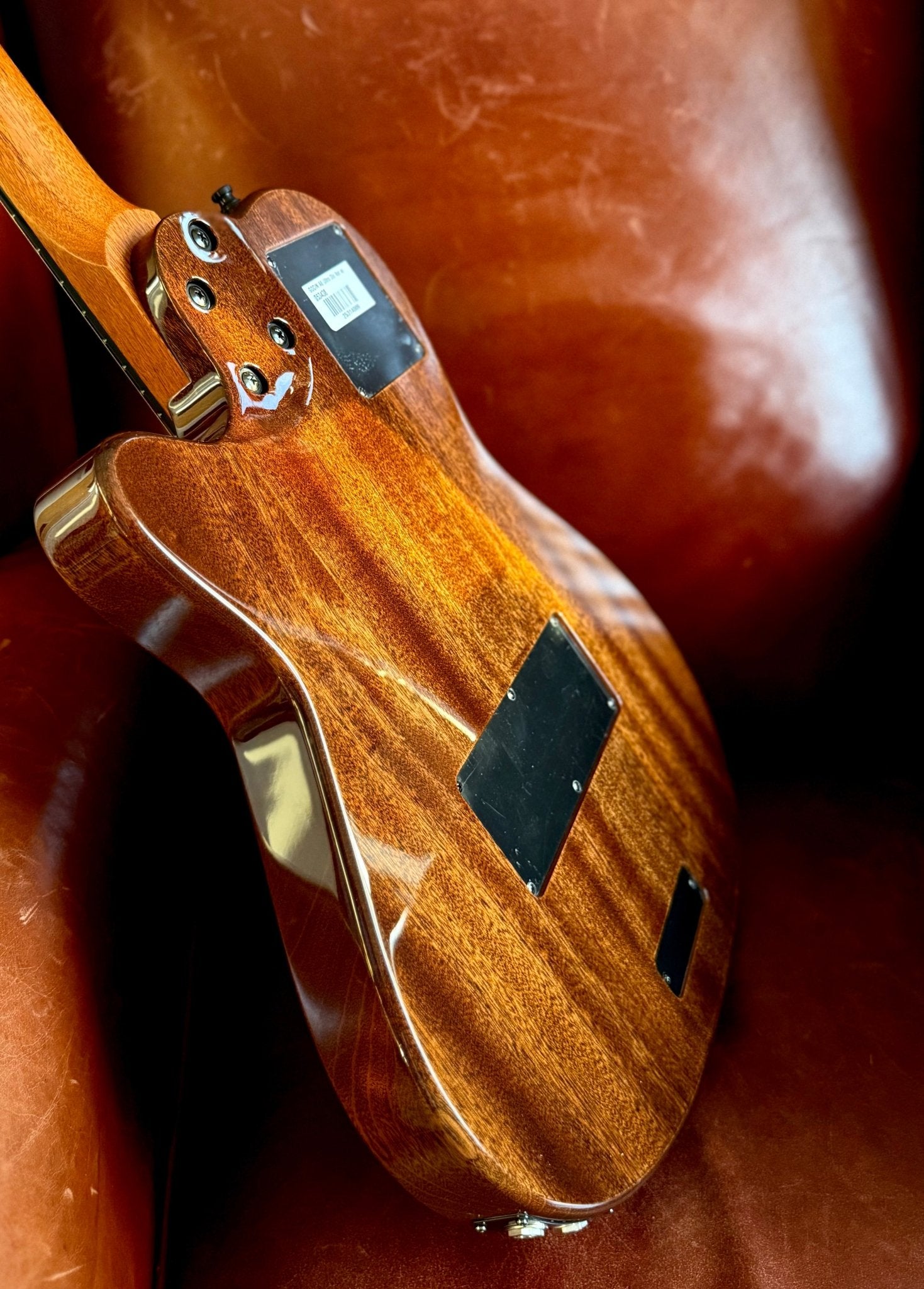 Godin A6 Ultra Deluxe Electic / Electro Acoustic Hybrid Guitar - Richards Guitars Of Stratford Upon Avon