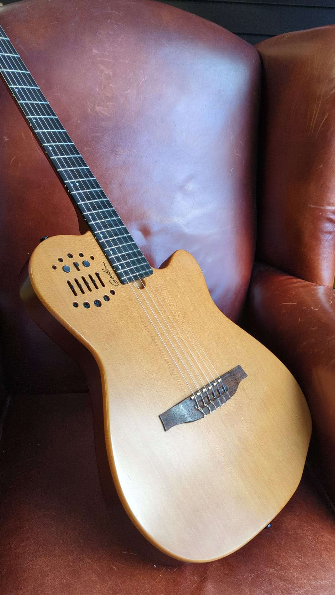 Godin ACS with synth access (Used) - Richards Guitars Of Stratford Upon Avon