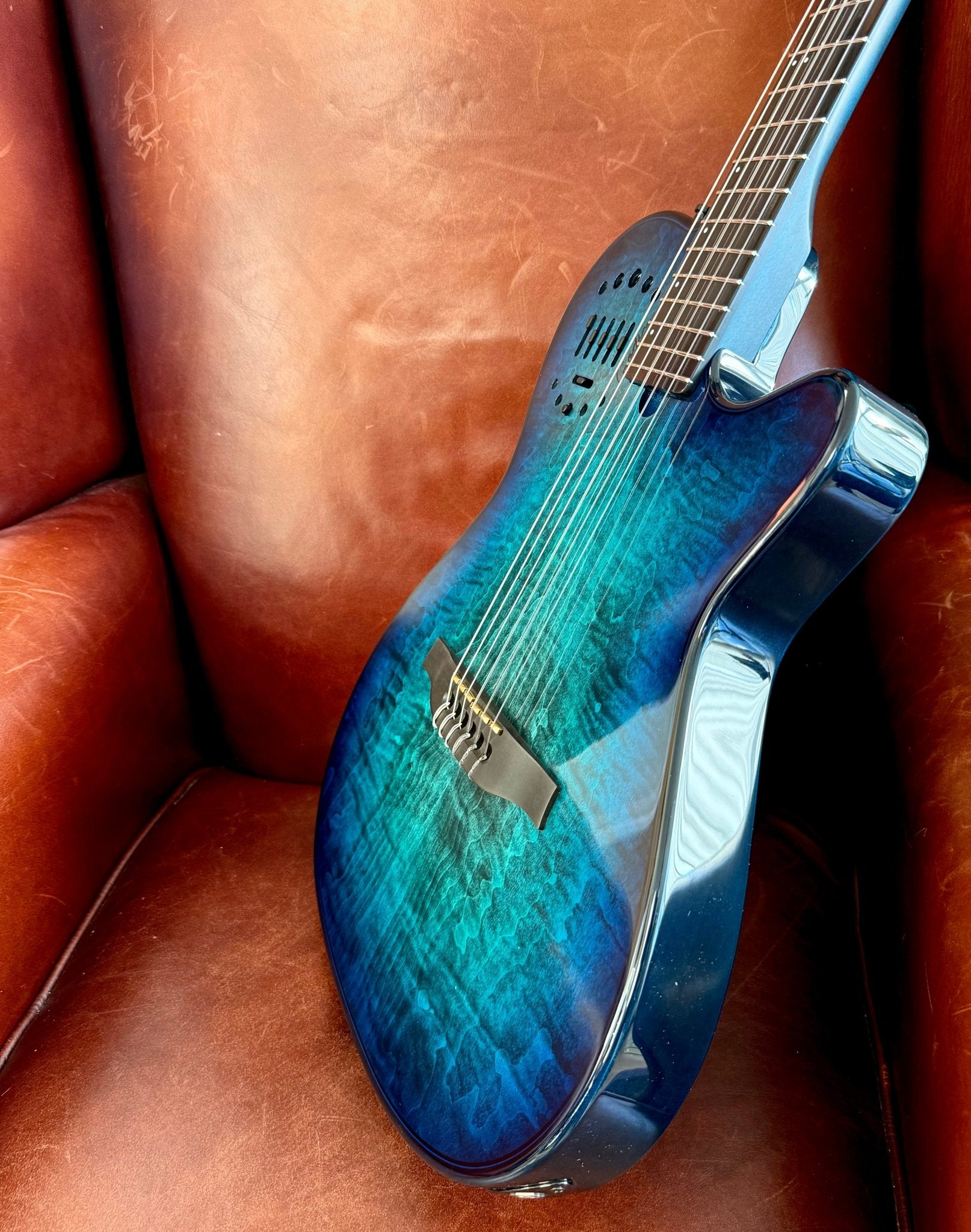 Godin Multiac Nylon Oceanburst LTD - Richards Guitars Of Stratford Upon Avon