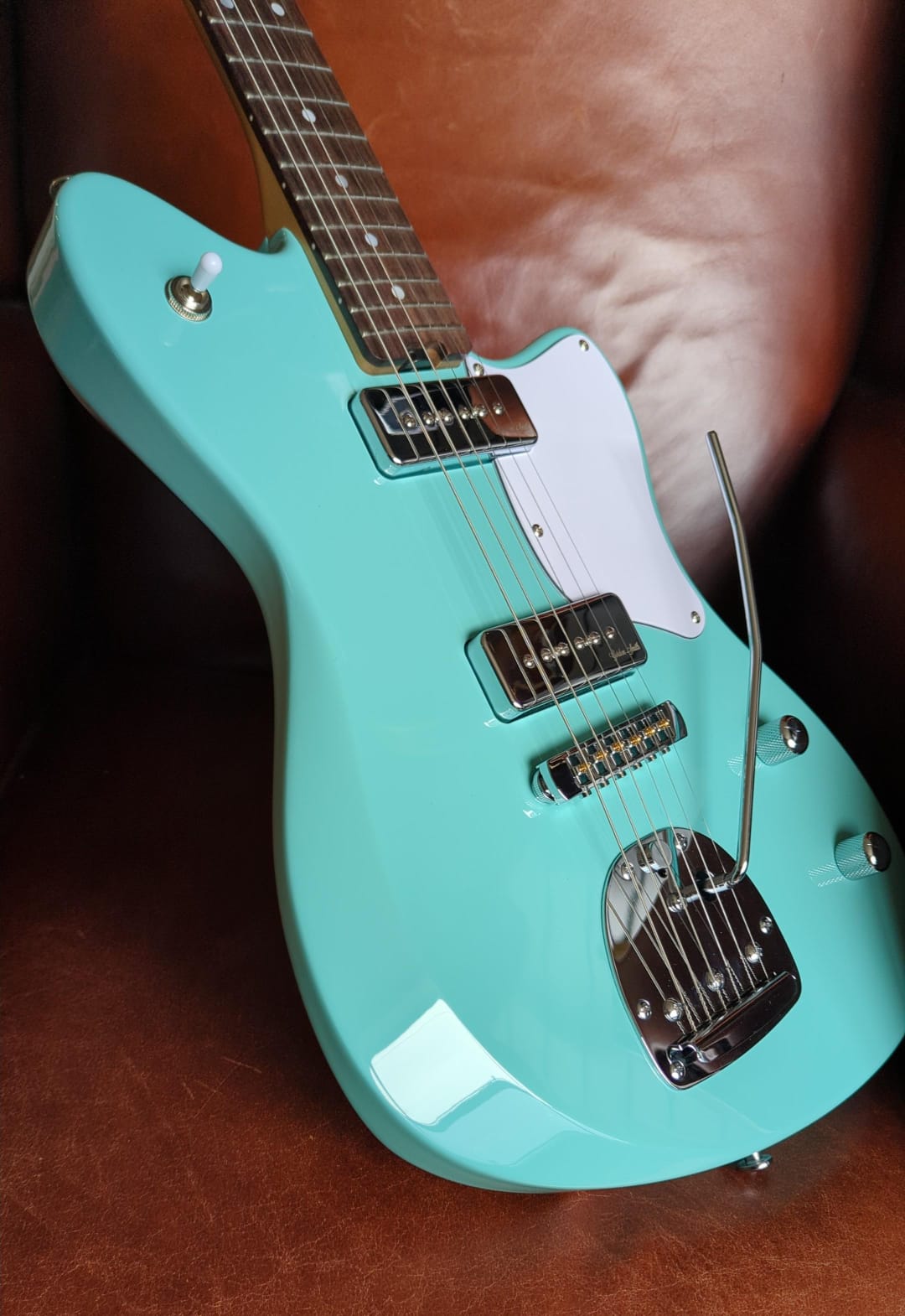 Gordon Smith Gatsby Cromer Green - Richards Guitars Of Stratford Upon Avon