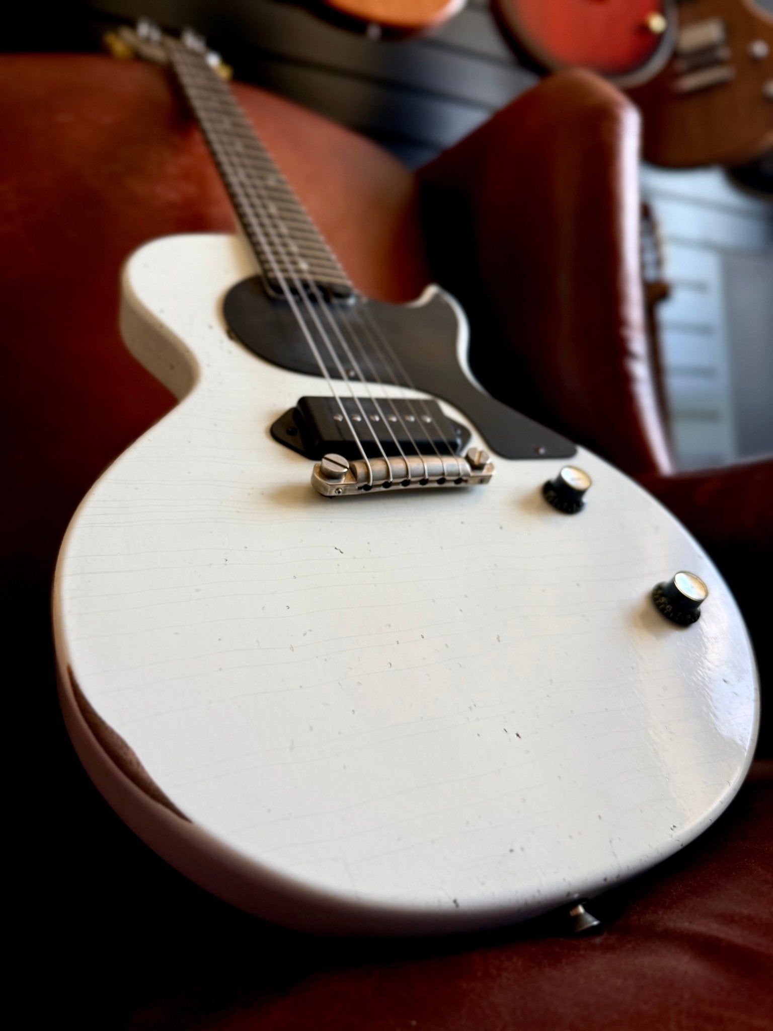 Gordon Smith - GS1 Legacy Vintage White - Richards Guitars Of Stratford Upon Avon