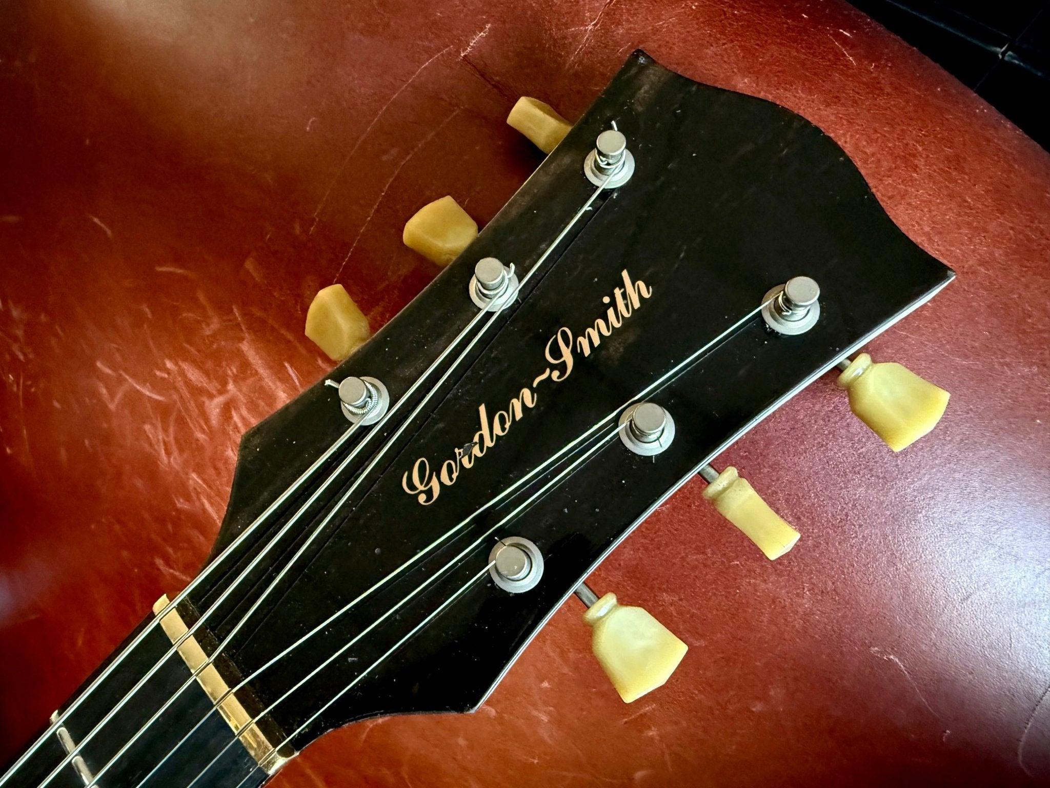 Gordon Smith - GS1 Legacy Vintage White - Richards Guitars Of Stratford Upon Avon