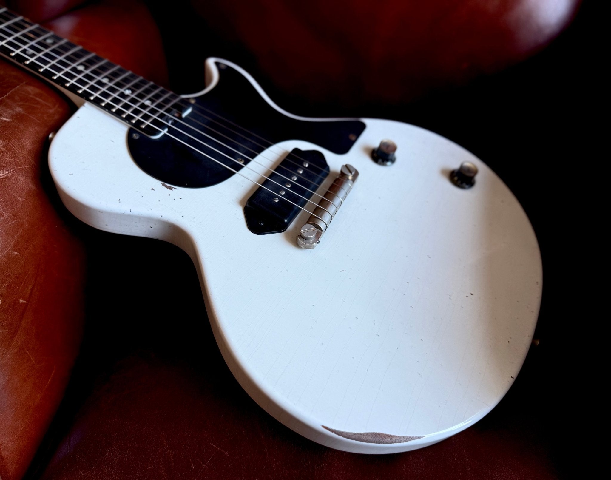 Gordon Smith - GS1 Legacy Vintage White - Richards Guitars Of Stratford Upon Avon