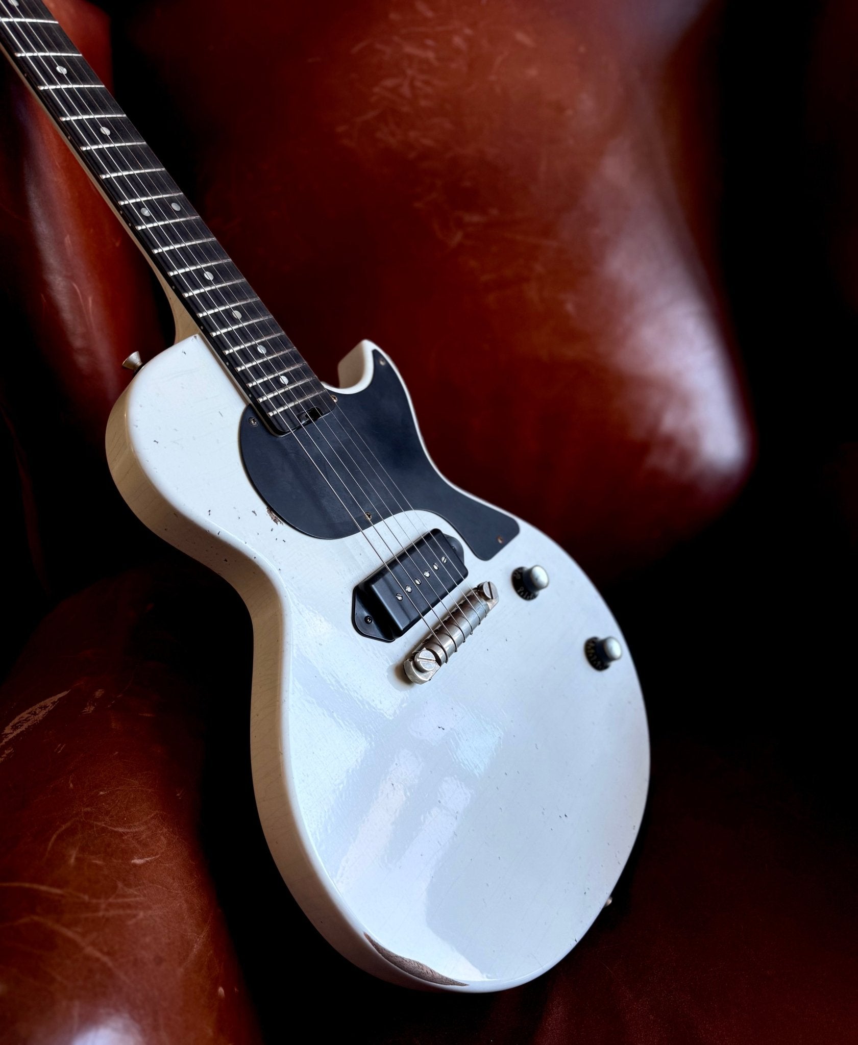 Gordon Smith - GS1 Legacy Vintage White - Richards Guitars Of Stratford Upon Avon