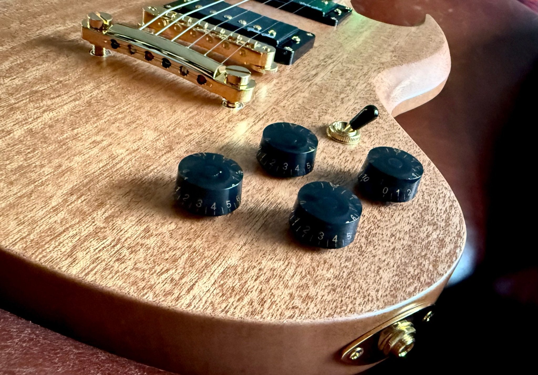 Gordon Smith GSG2 Natural Custom Build - Richards Guitars Of Stratford Upon Avon