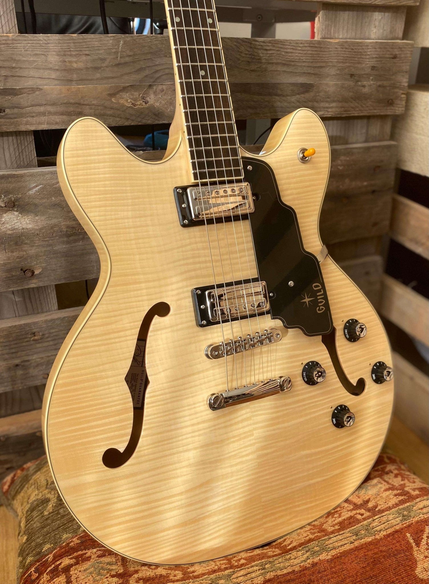 Guild STARFIRE IV ST FLAME MAPLE (ONE ONLY AT THIS PRICE) - Richards Guitars Of Stratford Upon Avon