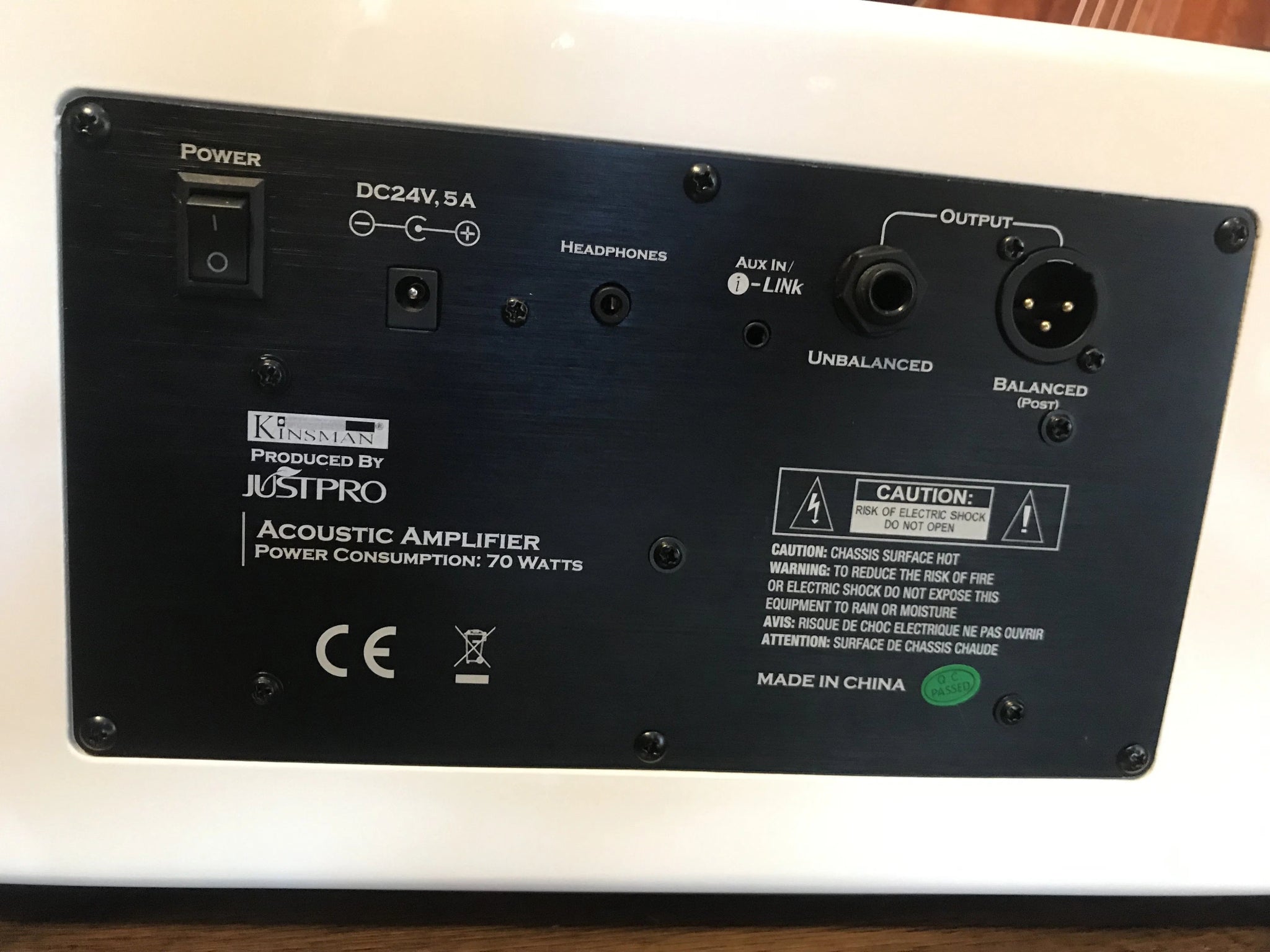 Kinsman KAA70 Twin Channel Busking Amp With Bluetooth - Quality Reverb, Chorus & Long Battery Life - Richards Guitars Of Stratford Upon Avon