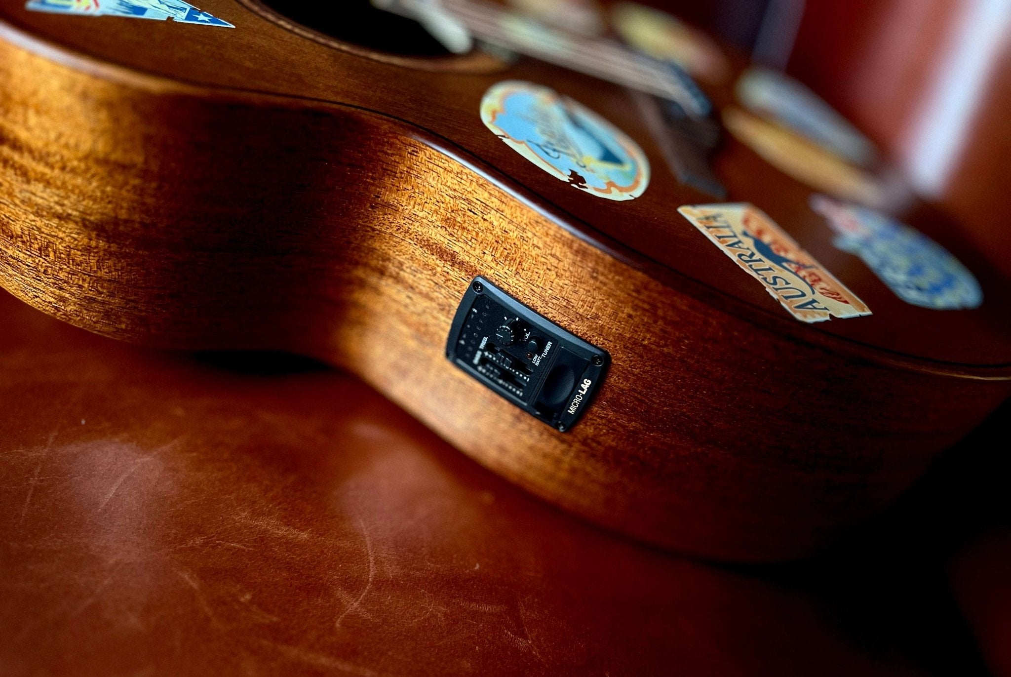 LAG Escapade Globe Trotter Electro Acoustic Travel Guitar - Richards Guitars Of Stratford Upon Avon