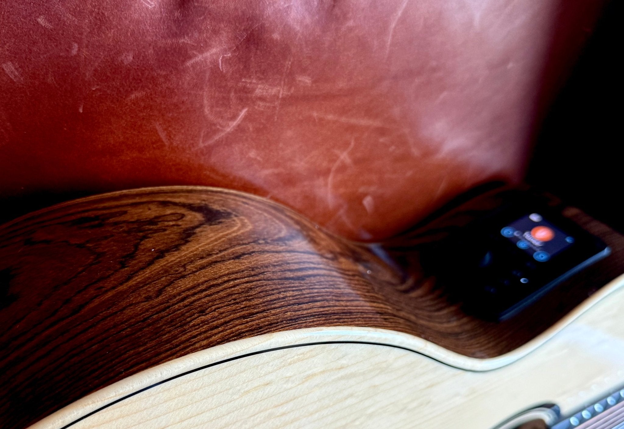 LAG HyVibe 30 H2 - Auditorium Cutaway Electro Acoustic Guitar - Richards Guitars Of Stratford Upon Avon