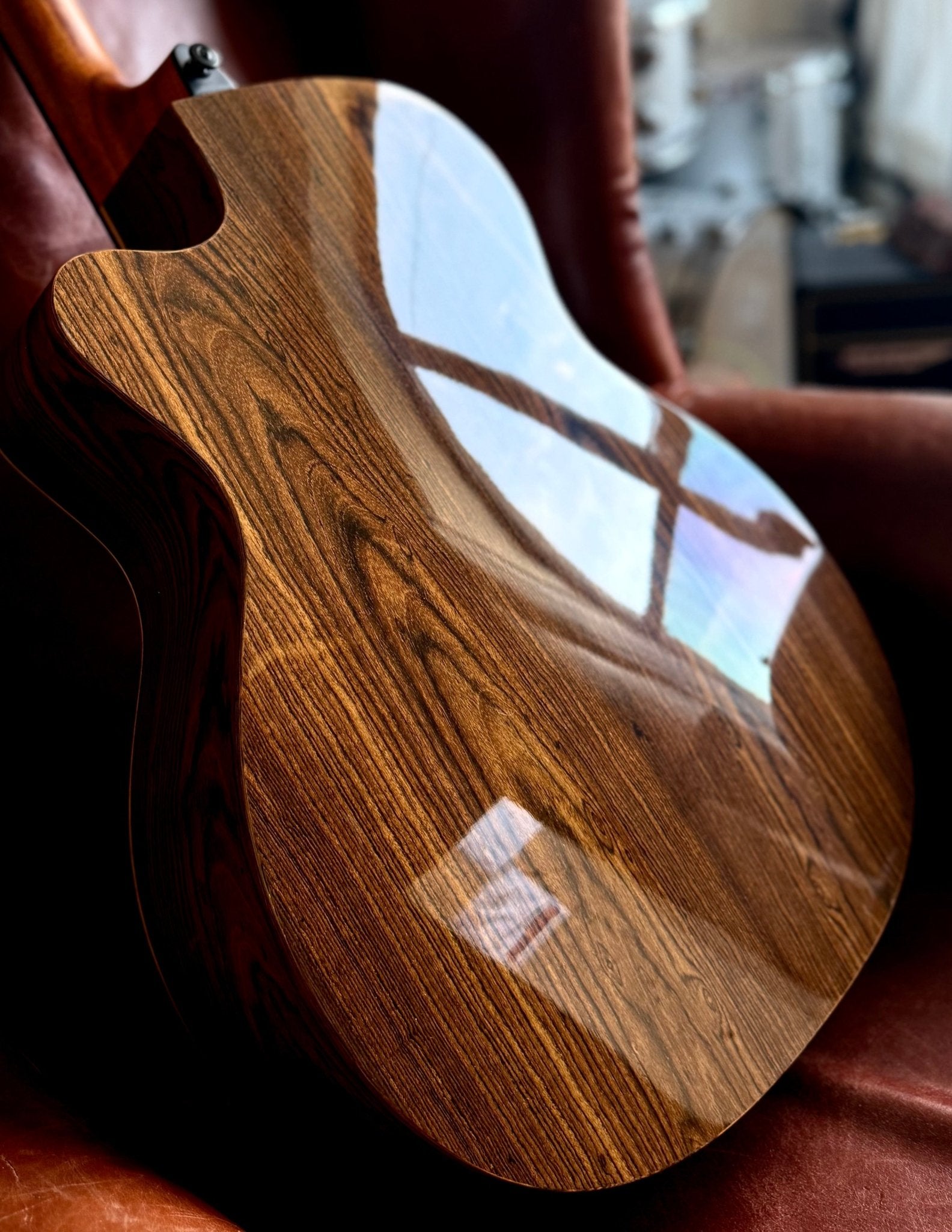 LAG HyVibe 30 H2 - Auditorium Cutaway Electro Acoustic Guitar - Richards Guitars Of Stratford Upon Avon