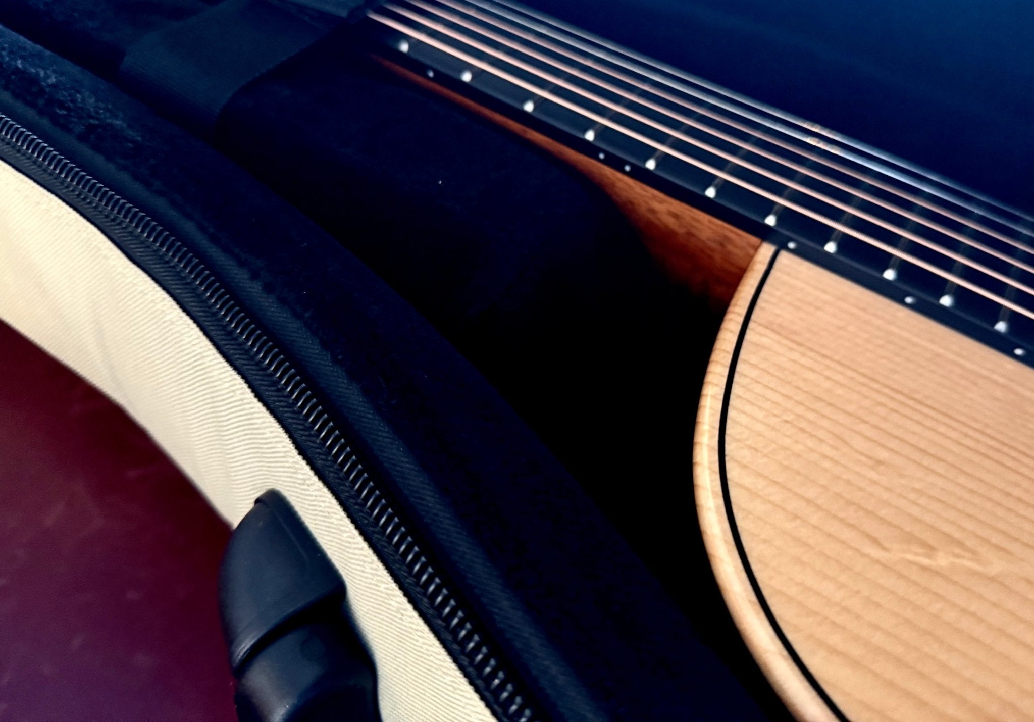 LAG HyVibe 30 H2 - Auditorium Cutaway Electro Acoustic Guitar - Richards Guitars Of Stratford Upon Avon