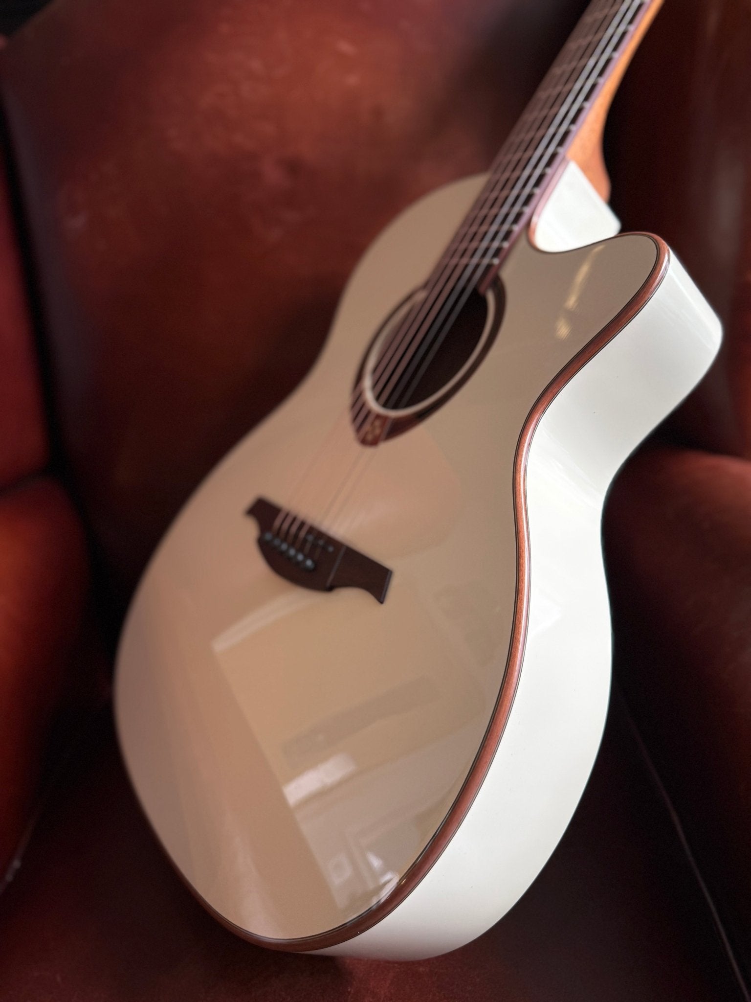 LAG T118 ASCE ivory Grand Auditorium Slimline Electro - Richards Guitars Of Stratford Upon Avon