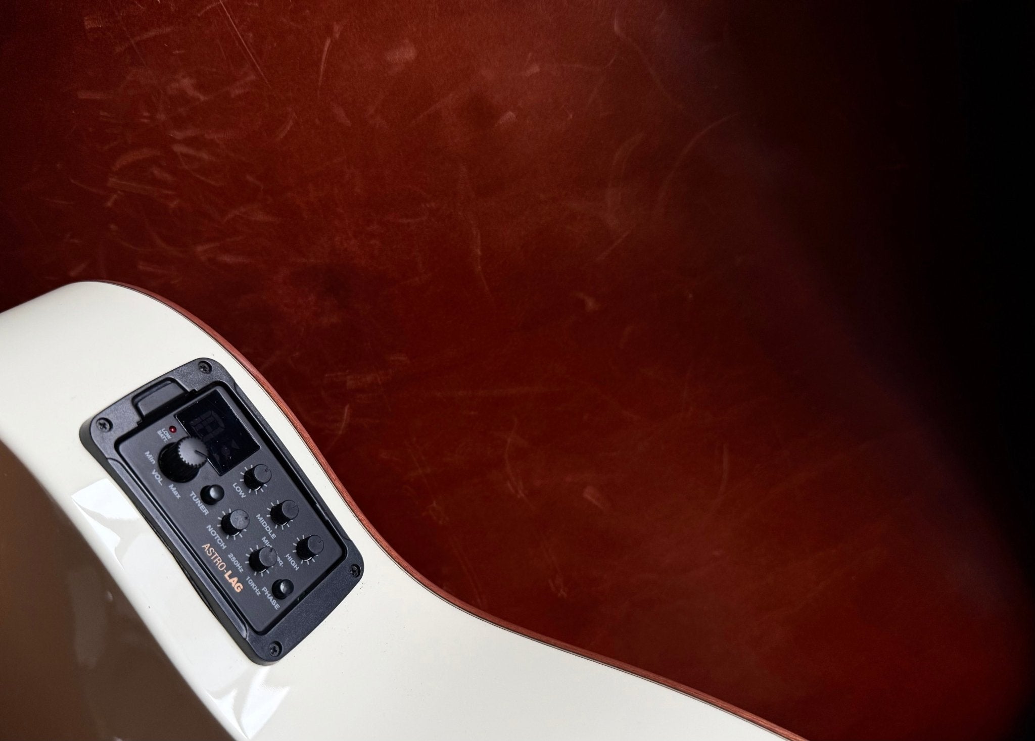 LAG T118 ASCE ivory Grand Auditorium Slimline Electro - Richards Guitars Of Stratford Upon Avon