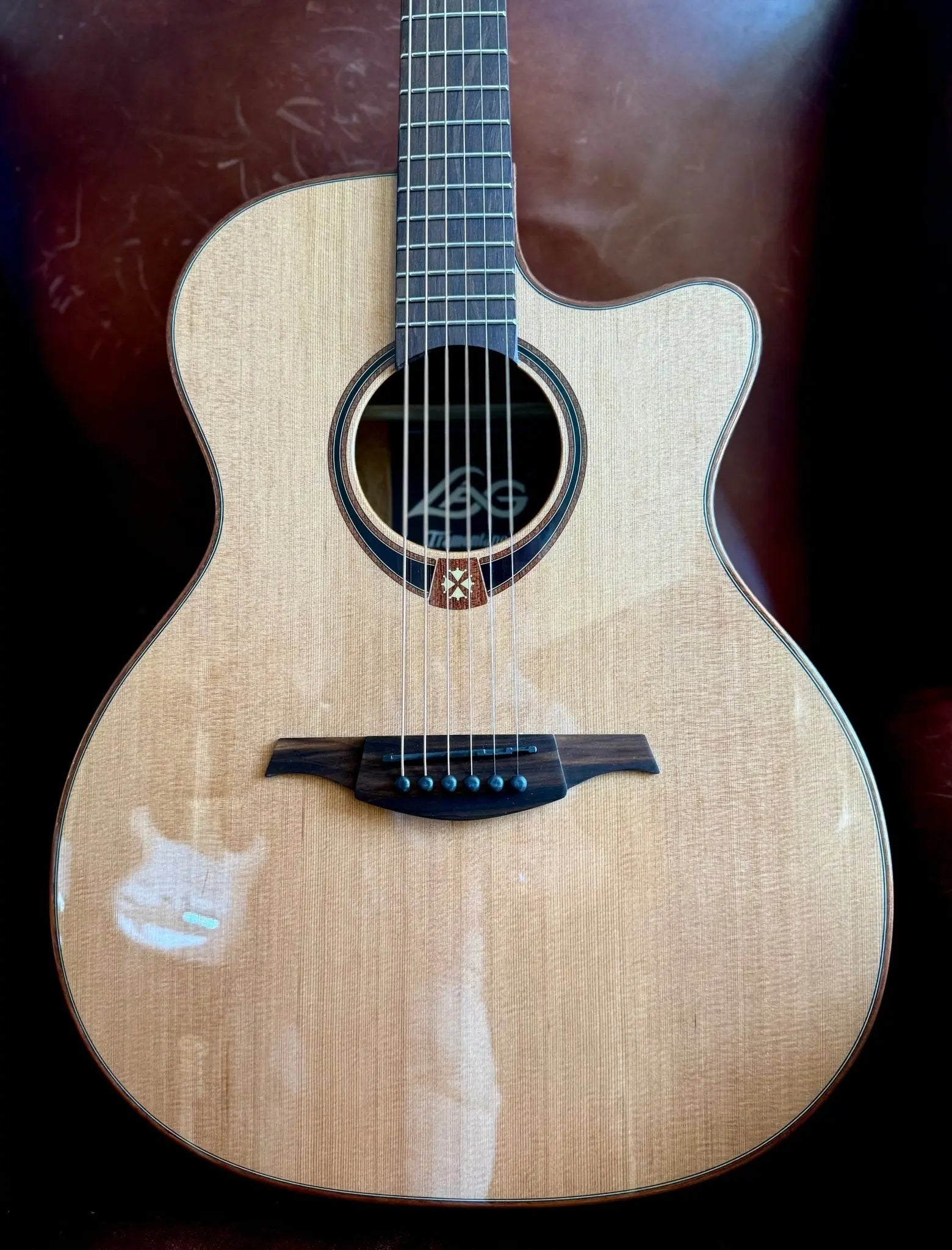 LAG TRAMONTANE 118 T118ACE AUDITORIUM CUTAWAY ELECTRO - Richards