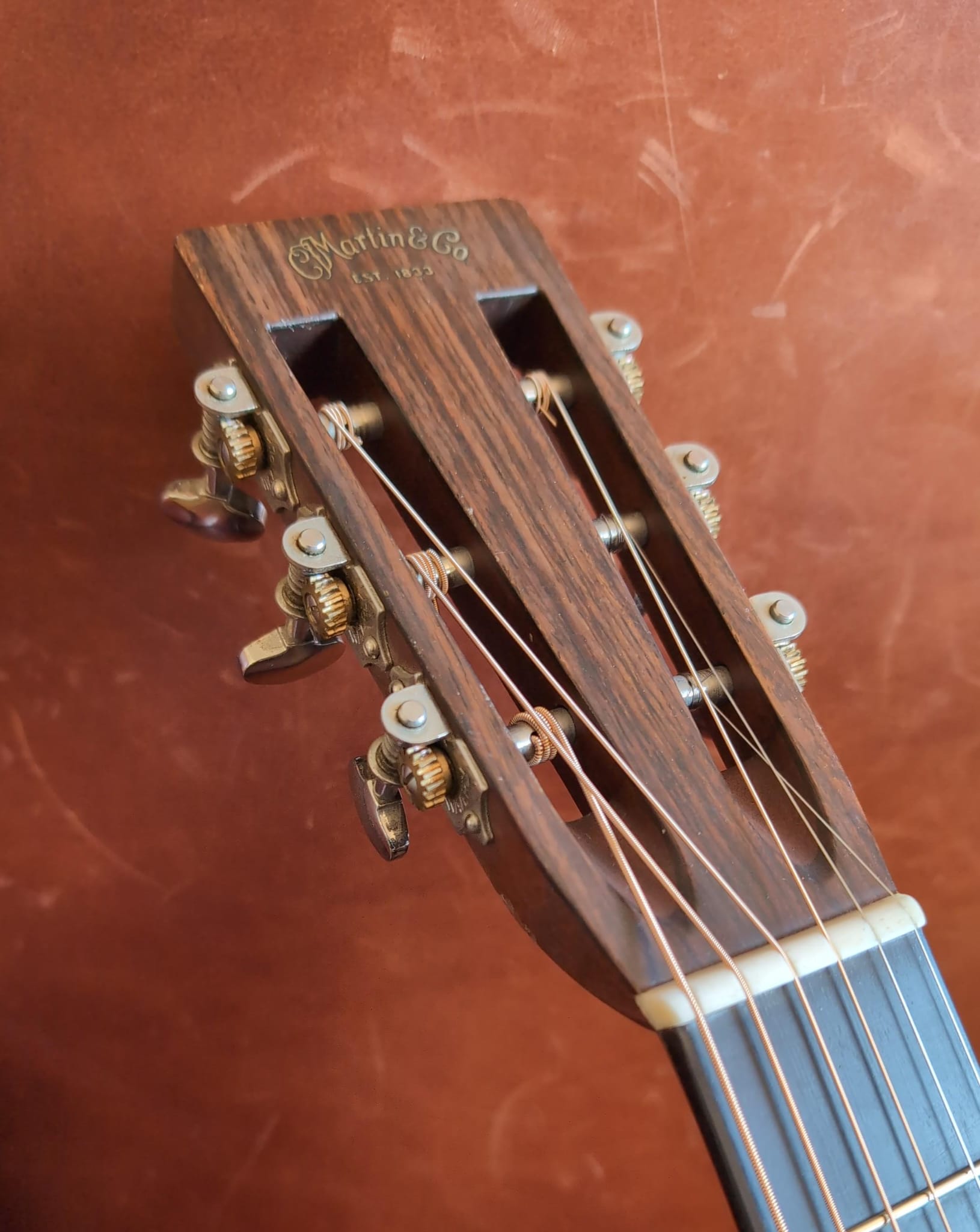 Martin OOO - VS (Used) - Richards Guitars Of Stratford Upon Avon