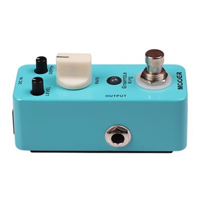 MOOER ENSEMBLE KING ANALOG CHORUS PEDAL, Accessory for sale at Richards Guitars.