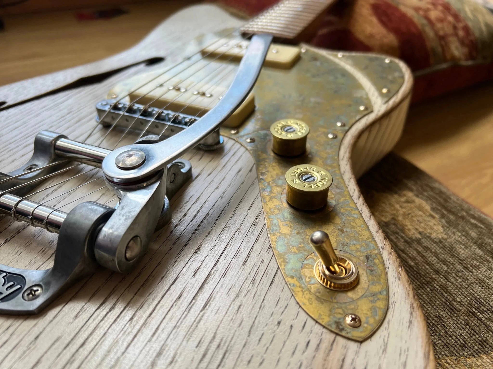 Paoletti 112 Lounge Series 2P90 W' Bigsby - Richards Guitars Of Stratford Upon Avon