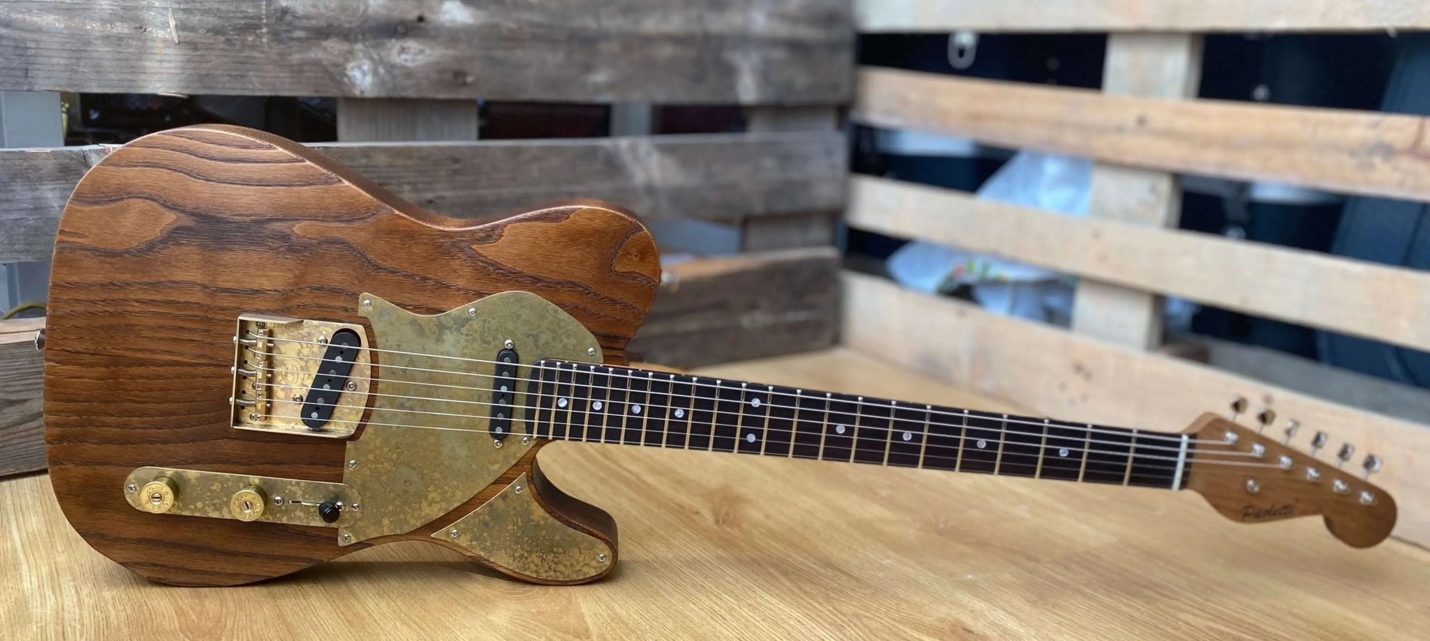 Paoletti Guitar Nancy Wine SS - Richards Guitars Of Stratford Upon Avon