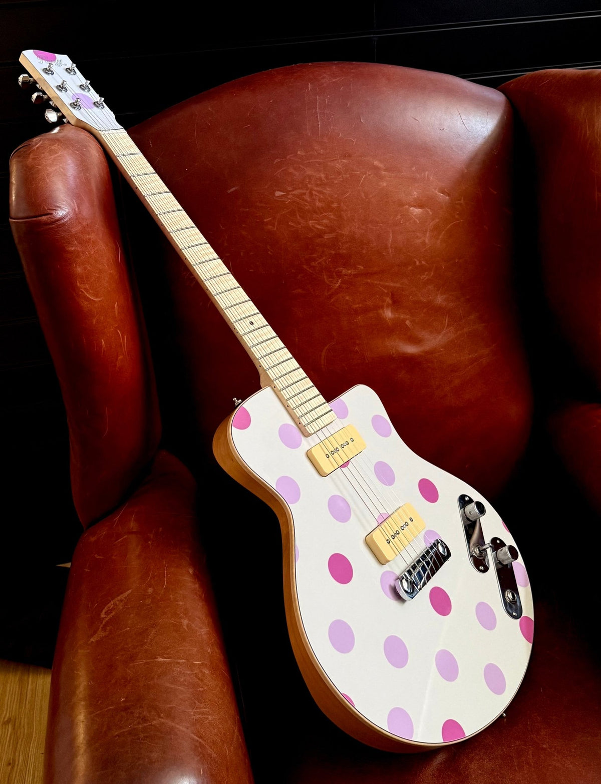 Pony Riva Pink Polka. Hand Made in Germany (And SOOOOOO COOL!!!!) - Richards Guitars Of Stratford Upon Avon