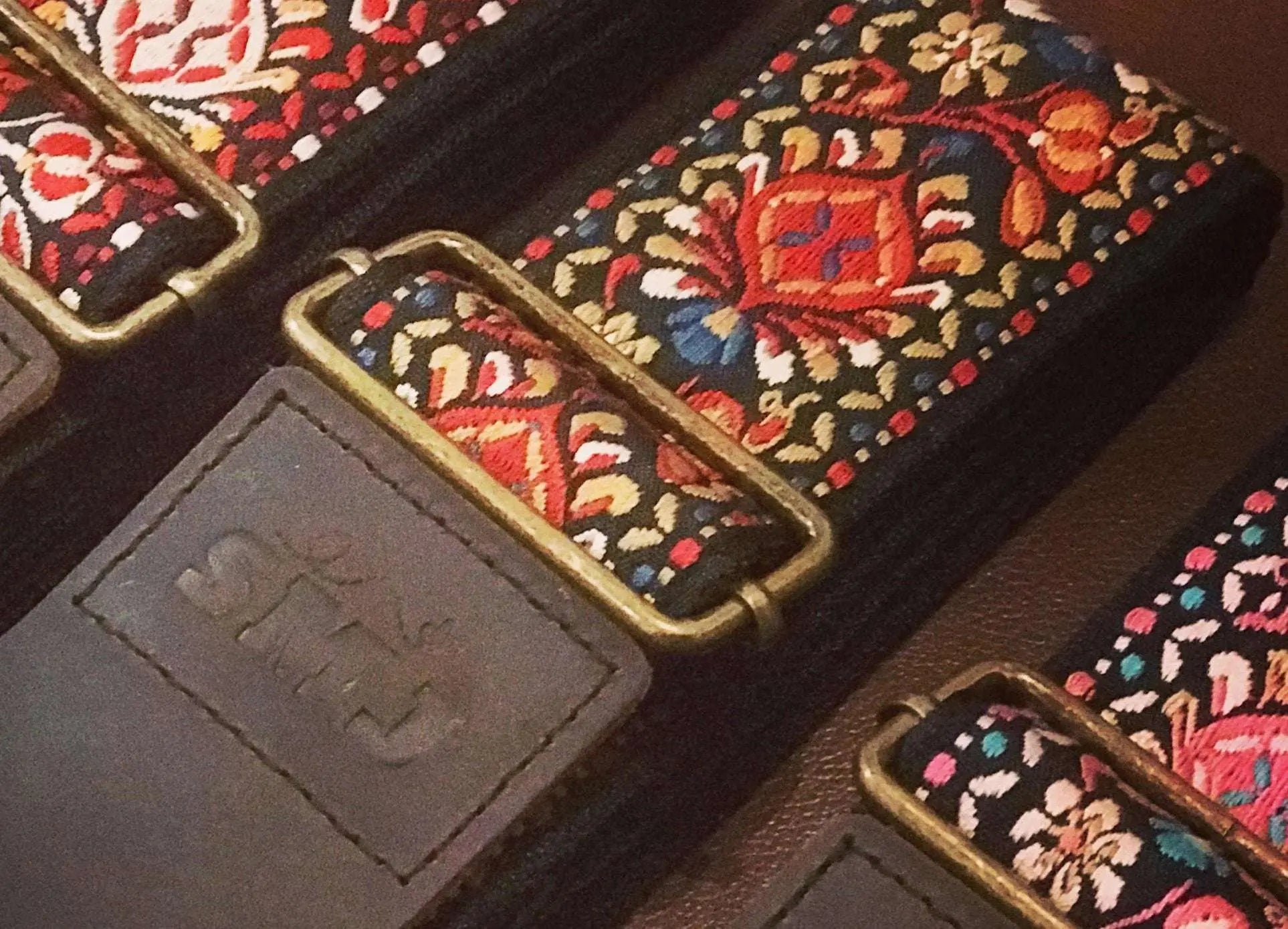 SMJ Reserve Collection "Peacock" Guitar Strap - Richards Guitars Of Stratford Upon Avon