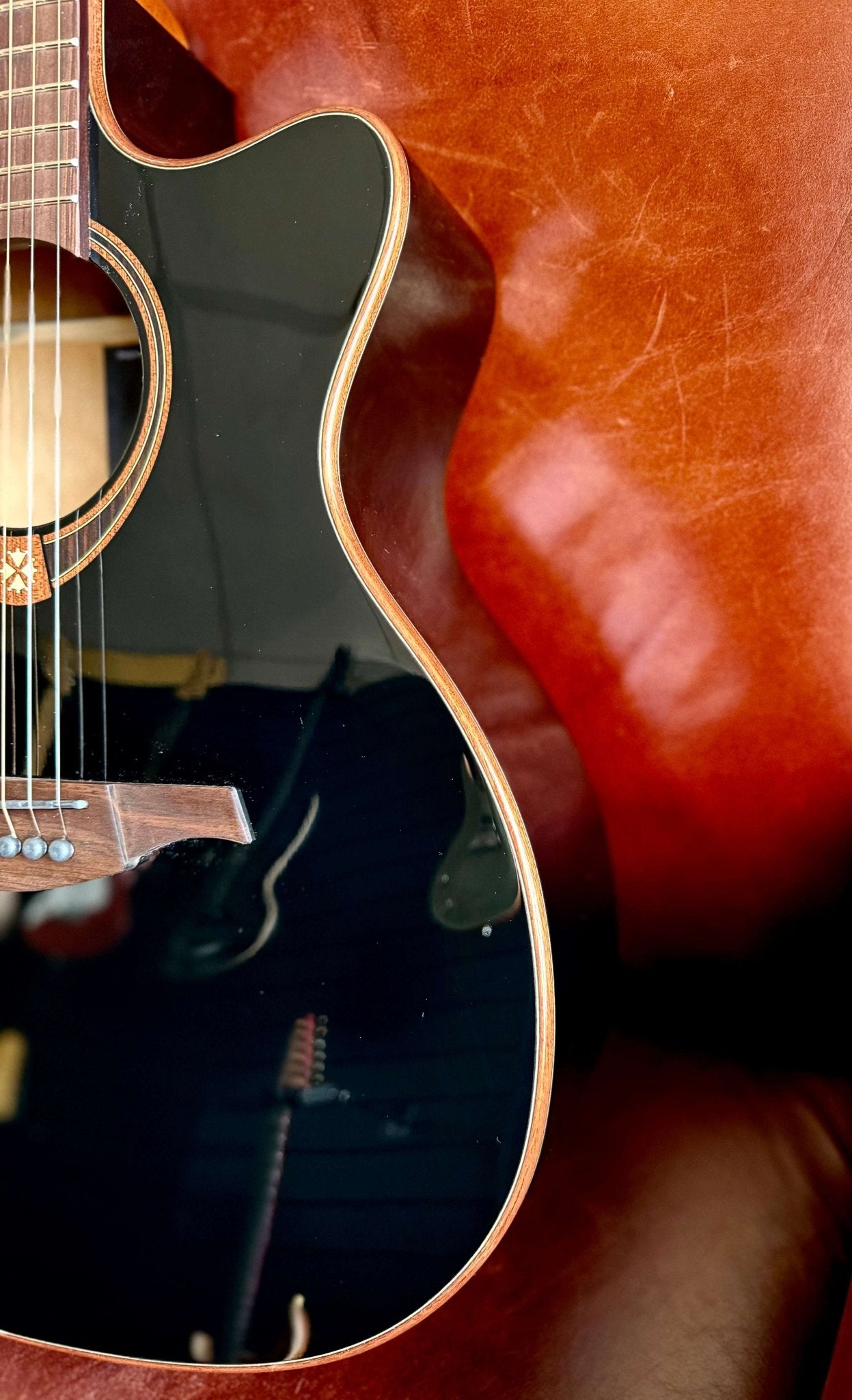 T118ABCE - BLK Special Edition With Bevel. Exquisite Luxury Electro Acoustic Guitar - Richards Guitars Of Stratford Upon Avon