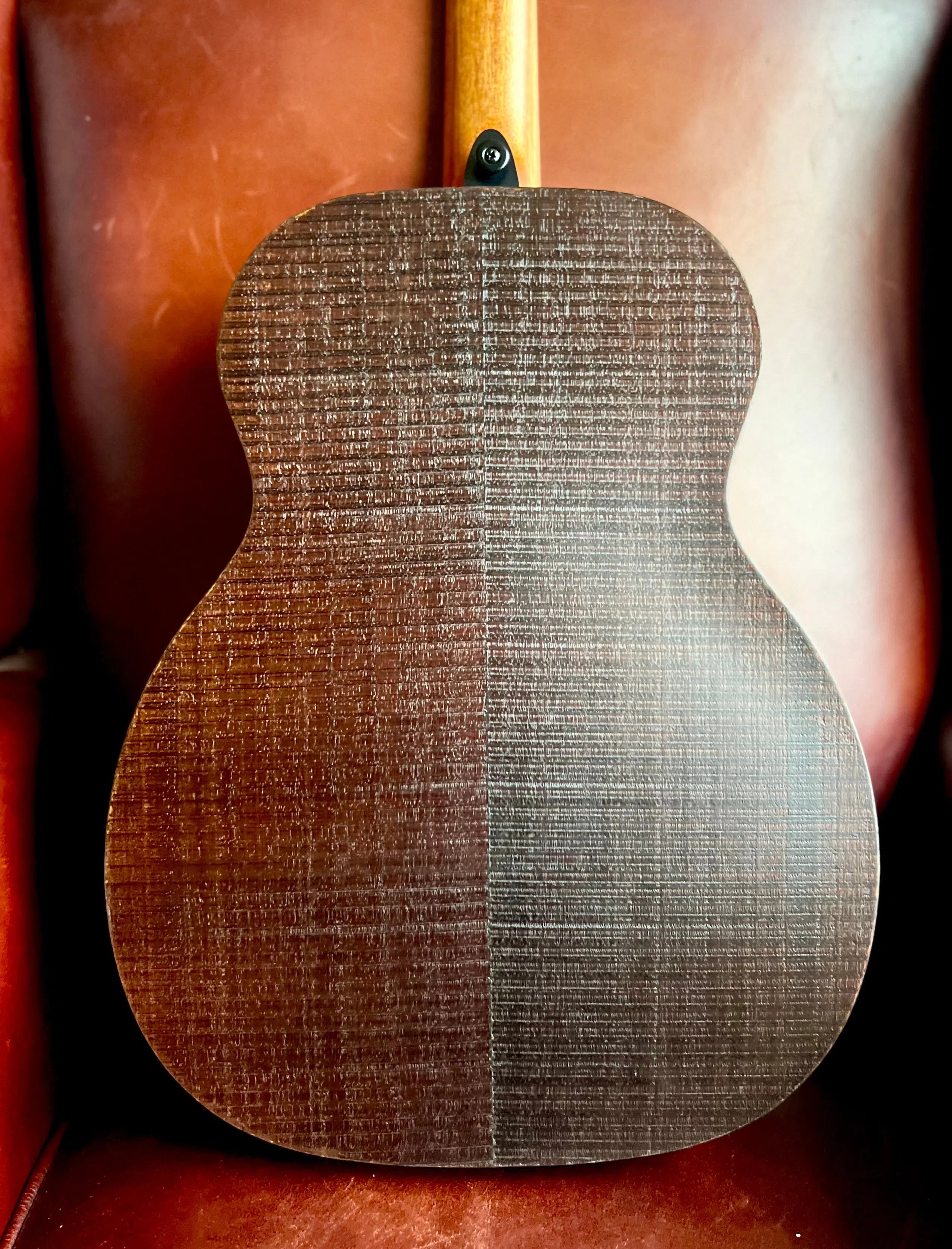 Lag TRAVEL-PBS Pine Branko Wood Sauvage Highlights, Travel Guitar for sale at Richards Guitars.