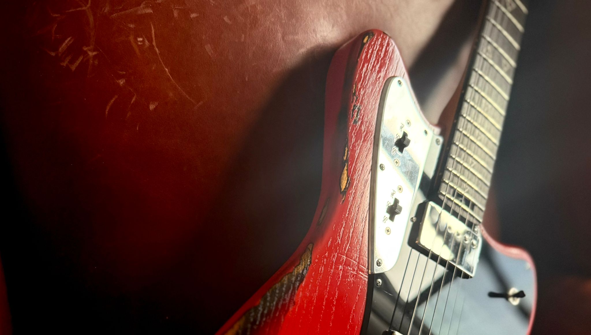 Valiant Jupiter "Dual Coat" Fiesta Red Barhat Distressed - Richards Guitars Of Stratford Upon Avon