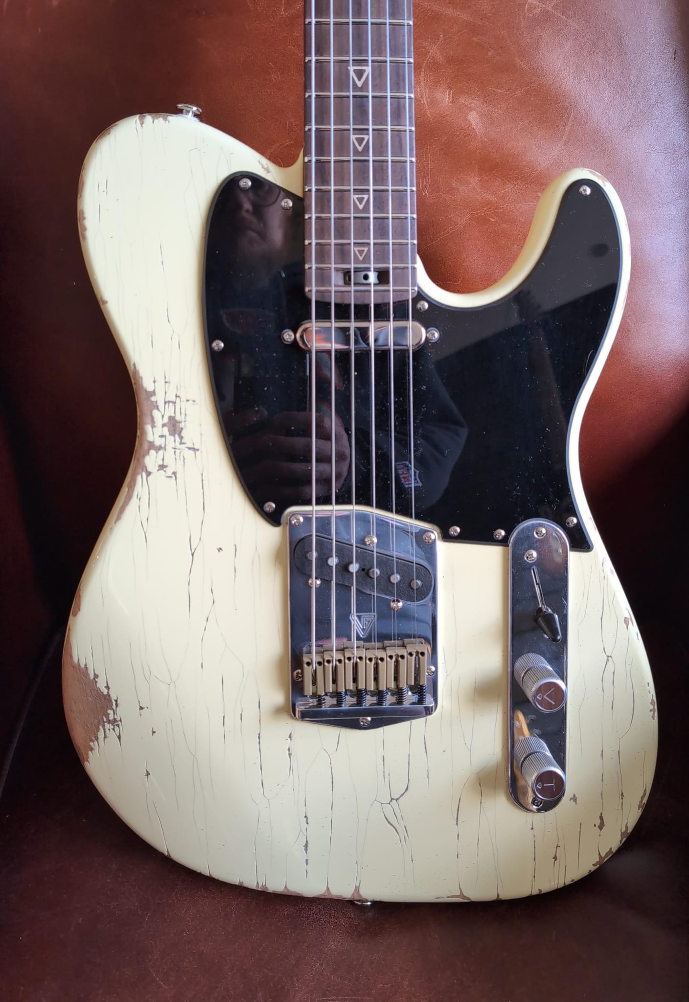 Valiant Titan, Distressed Ginger Cream Gloss Electric Guitar - Richards Guitars Of Stratford Upon Avon