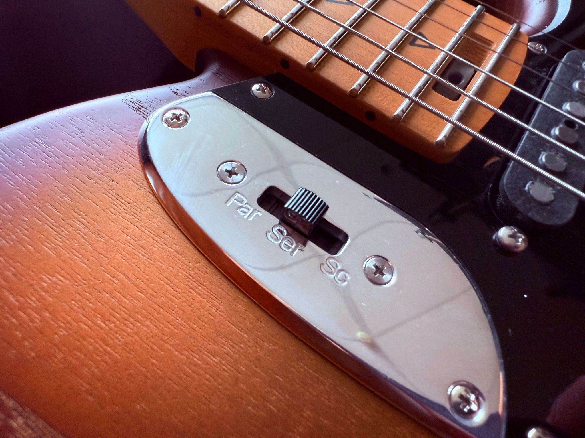 Valiant Titan Sunburst With Stainless Steel Frets Upgrade - Richards Guitars Of Stratford Upon Avon