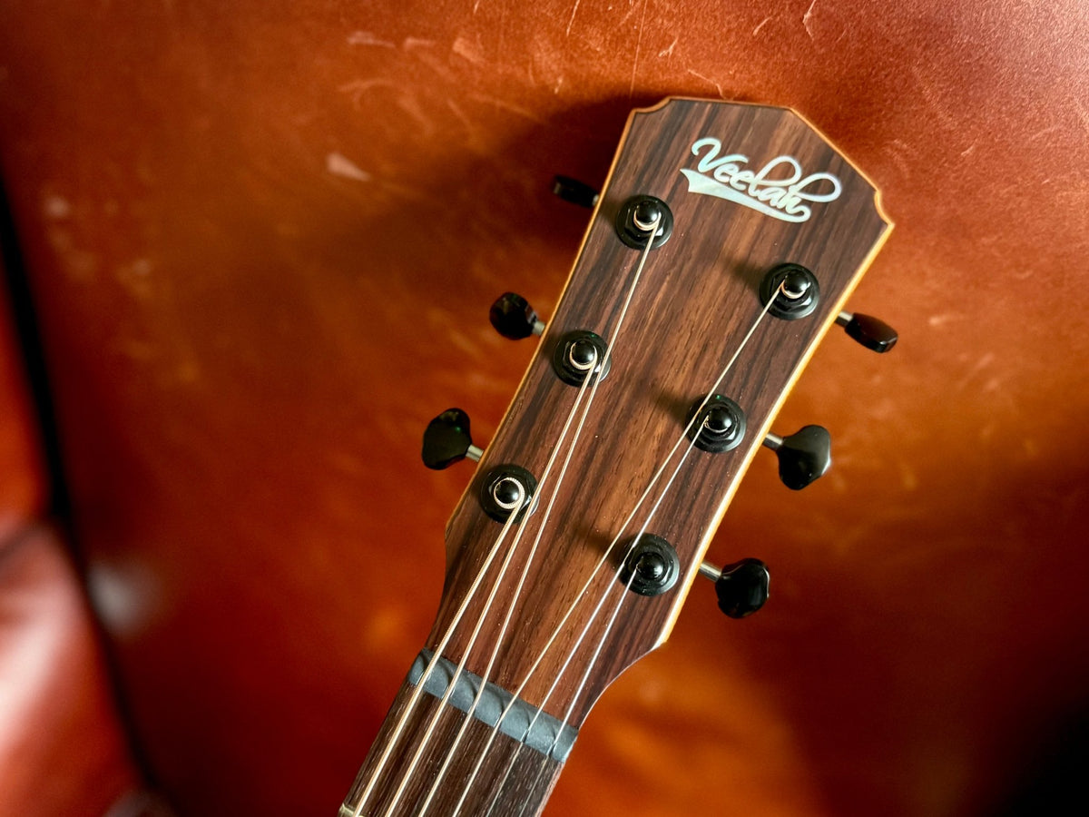 Veelah V4 OM Solid Top Rosewood Armrest Satin Black Acoustic Guitar w/ Gig Bag - Richards Guitars Of Stratford Upon Avon