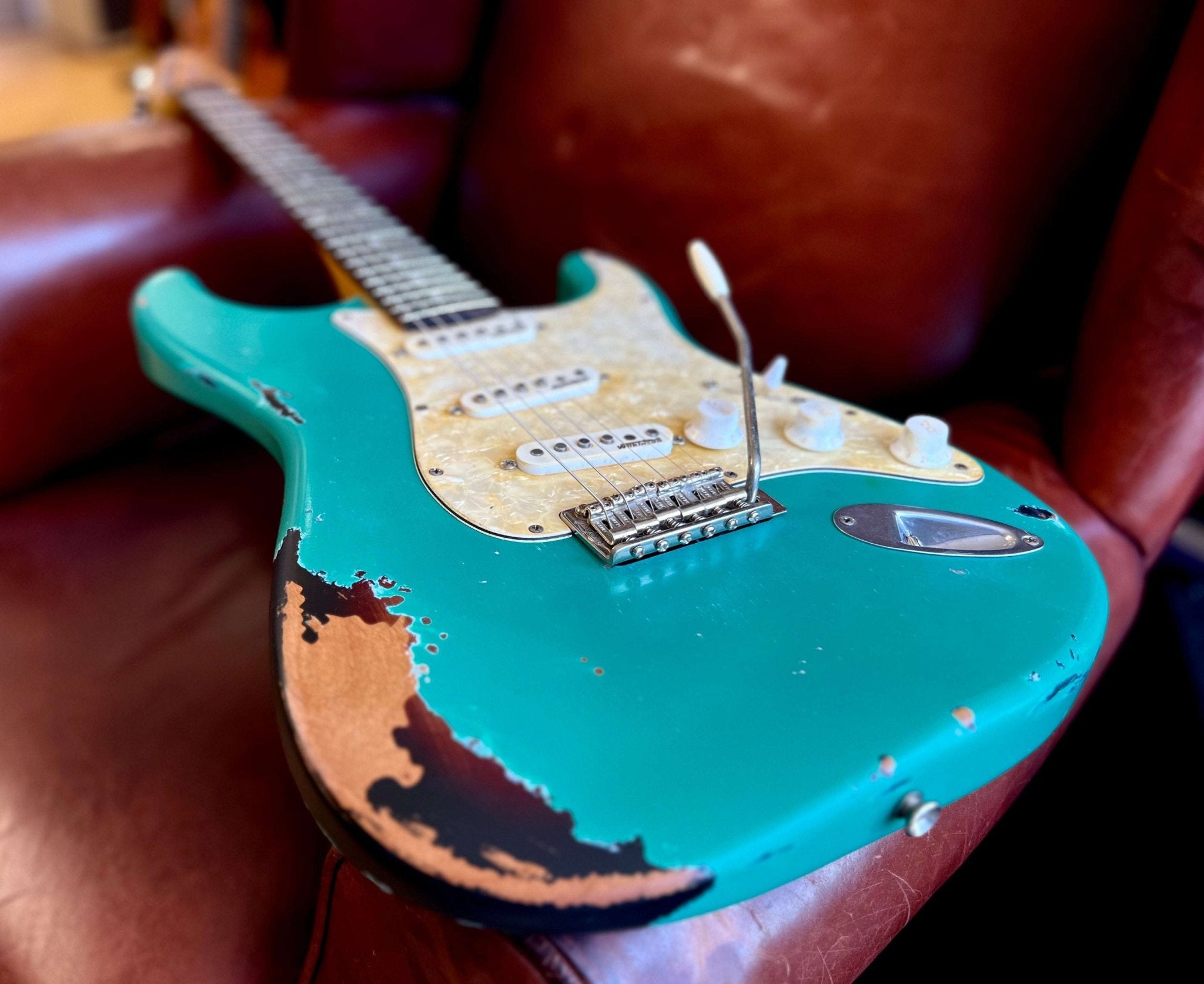 Vintage ProShop V6 "Industrial Punk" Custom Inc. Exclusive Vintage Custom Pro Setup - Richards Guitars Of Stratford Upon Avon