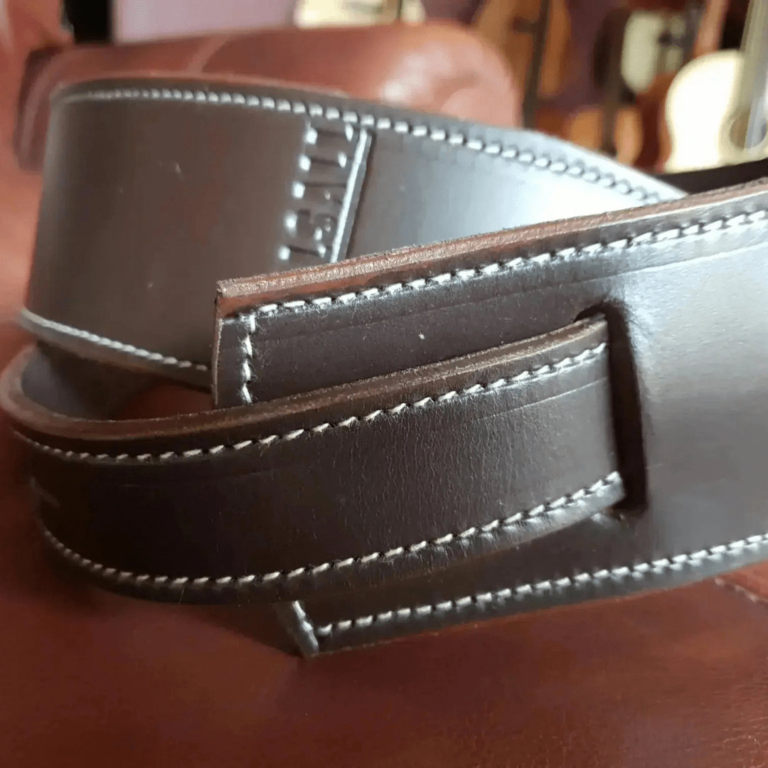 Walsall Hand Made Premium Padded Bridle Leather Guitar Strap: Brown w' Cream Stitch - Richards Guitars Of Stratford Upon Avon