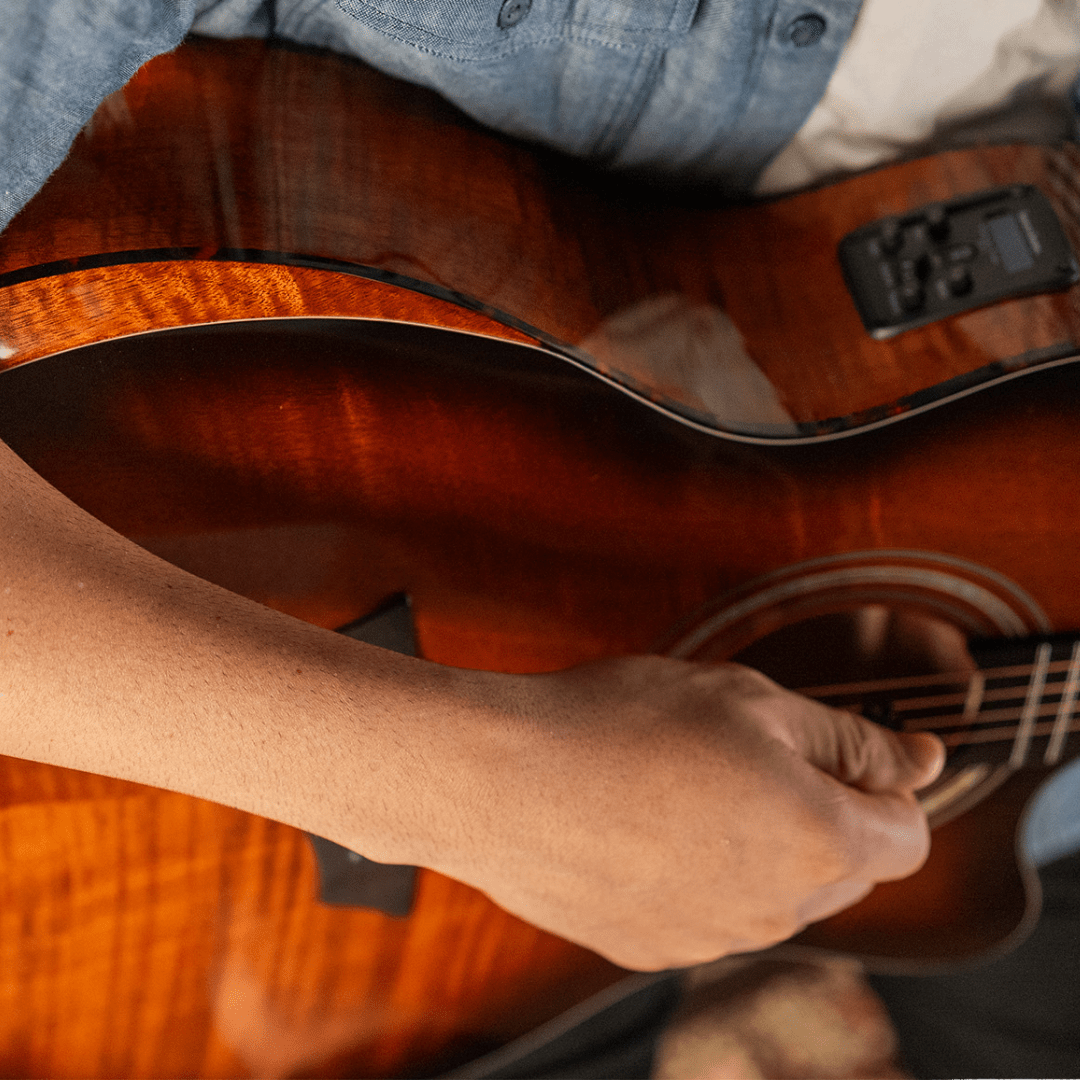 Washburm Comfort WCG12FCE Electro Acoustic Guitar w' £225 Custom Pro Setup Package Included - Richards Guitars Of Stratford Upon Avon