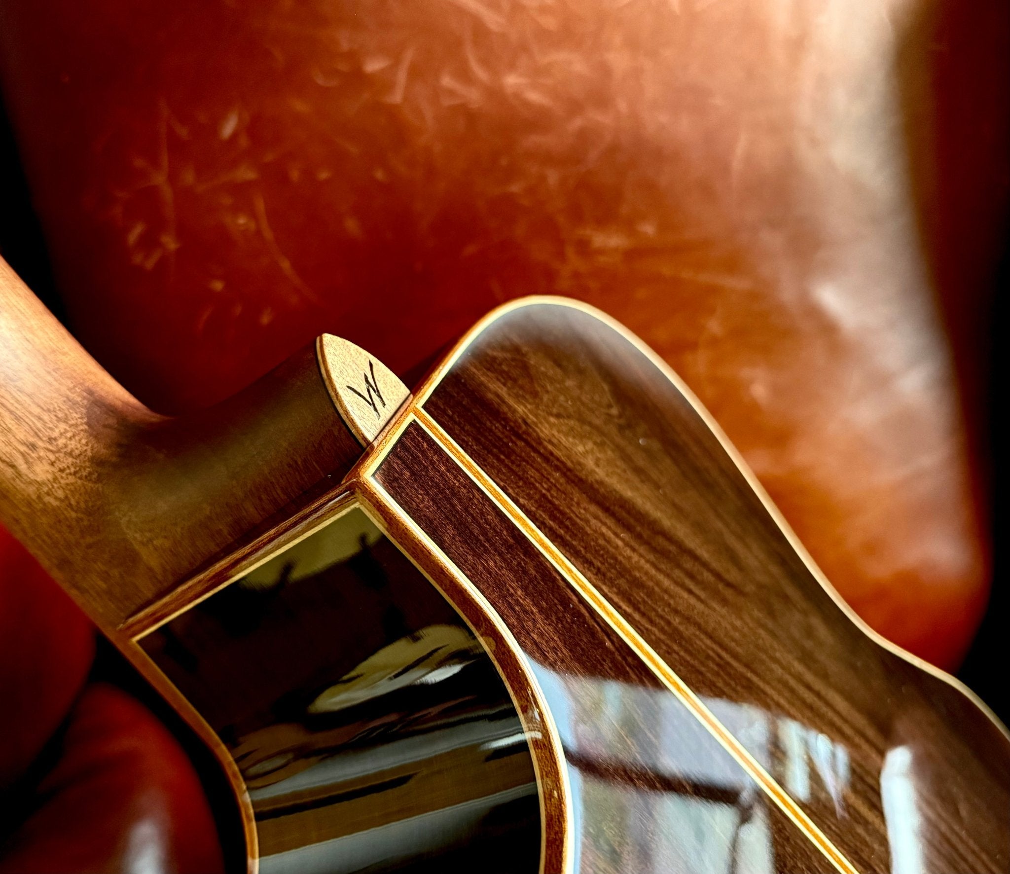 Washburn G25SCE w/CASE - Grand Auditorium - Natural Electro Acoustic Guitar - Richards Guitars Of Stratford Upon Avon