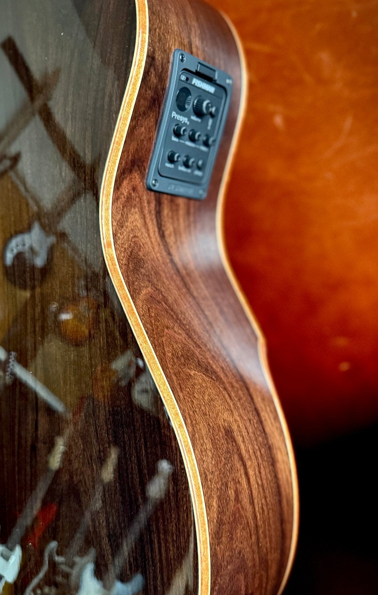 Washburn G25SCE w/CASE - Grand Auditorium - Natural Electro Acoustic Guitar - Richards Guitars Of Stratford Upon Avon