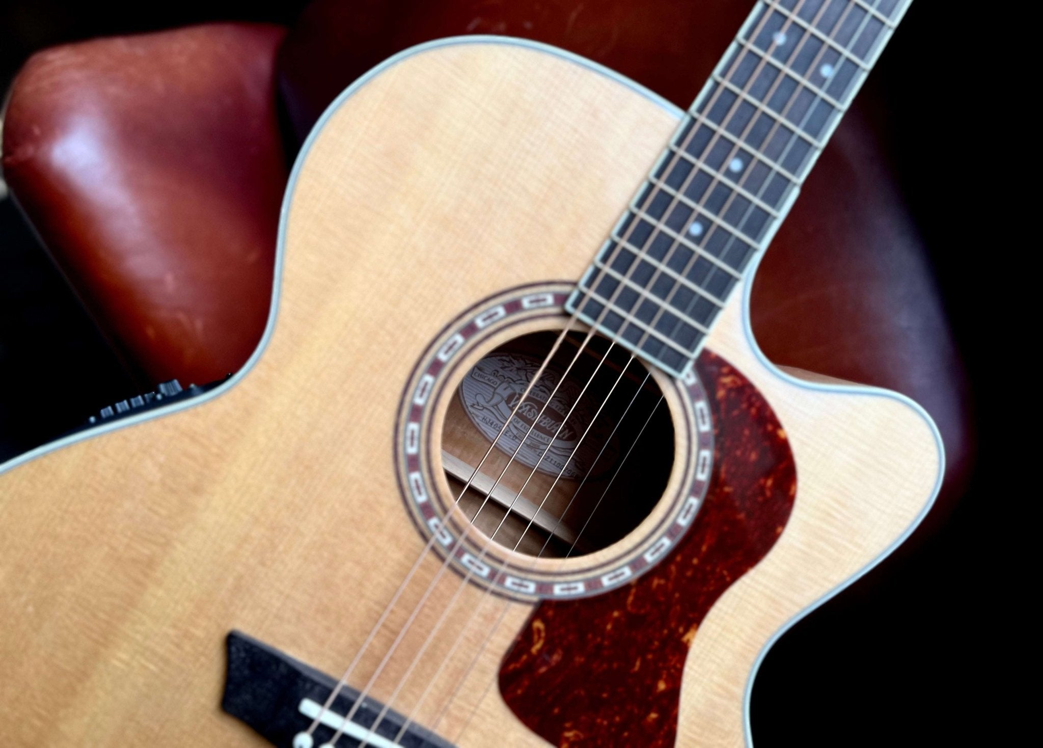 Washburn J40SCE - Jumbo - Natural Gloss Acoustic Guitar - Richards Guitars Of Stratford Upon Avon