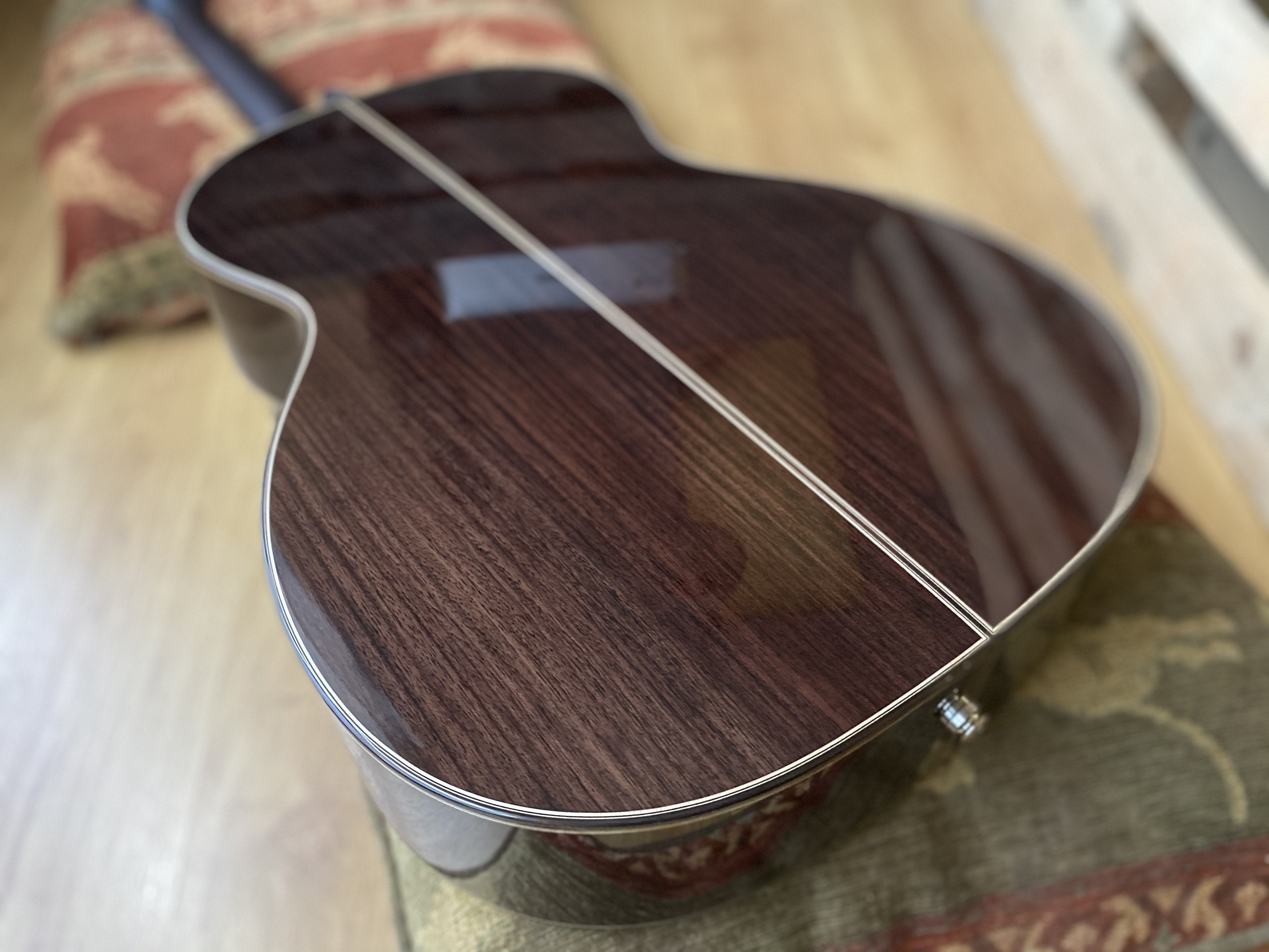 Auden Artist 45 Chester Full Body Spruce/Rosewood Full Body., Electro Acoustic Guitar for sale at Richards Guitars.