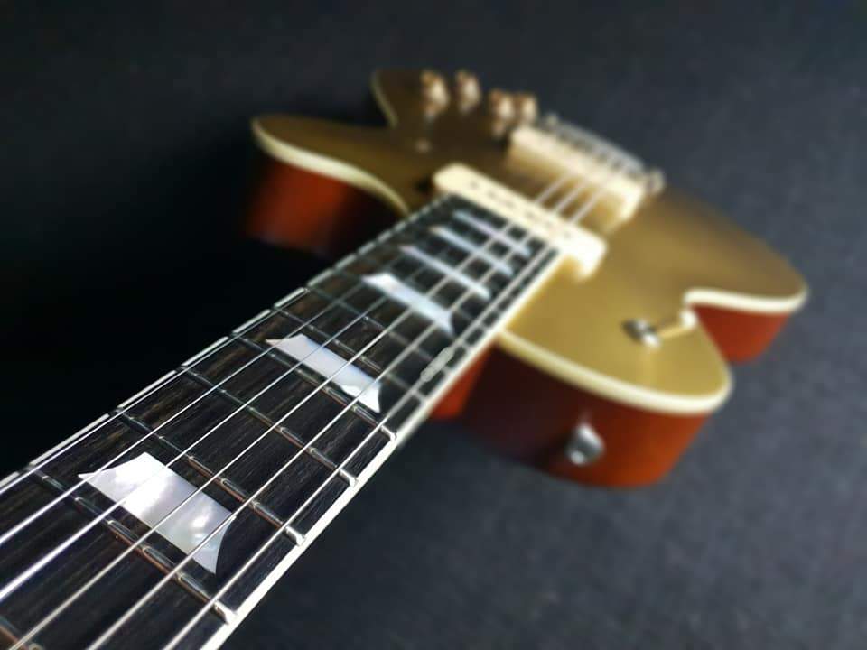 Eastman SB56/n GD, Electric Guitar for sale at Richards Guitars.